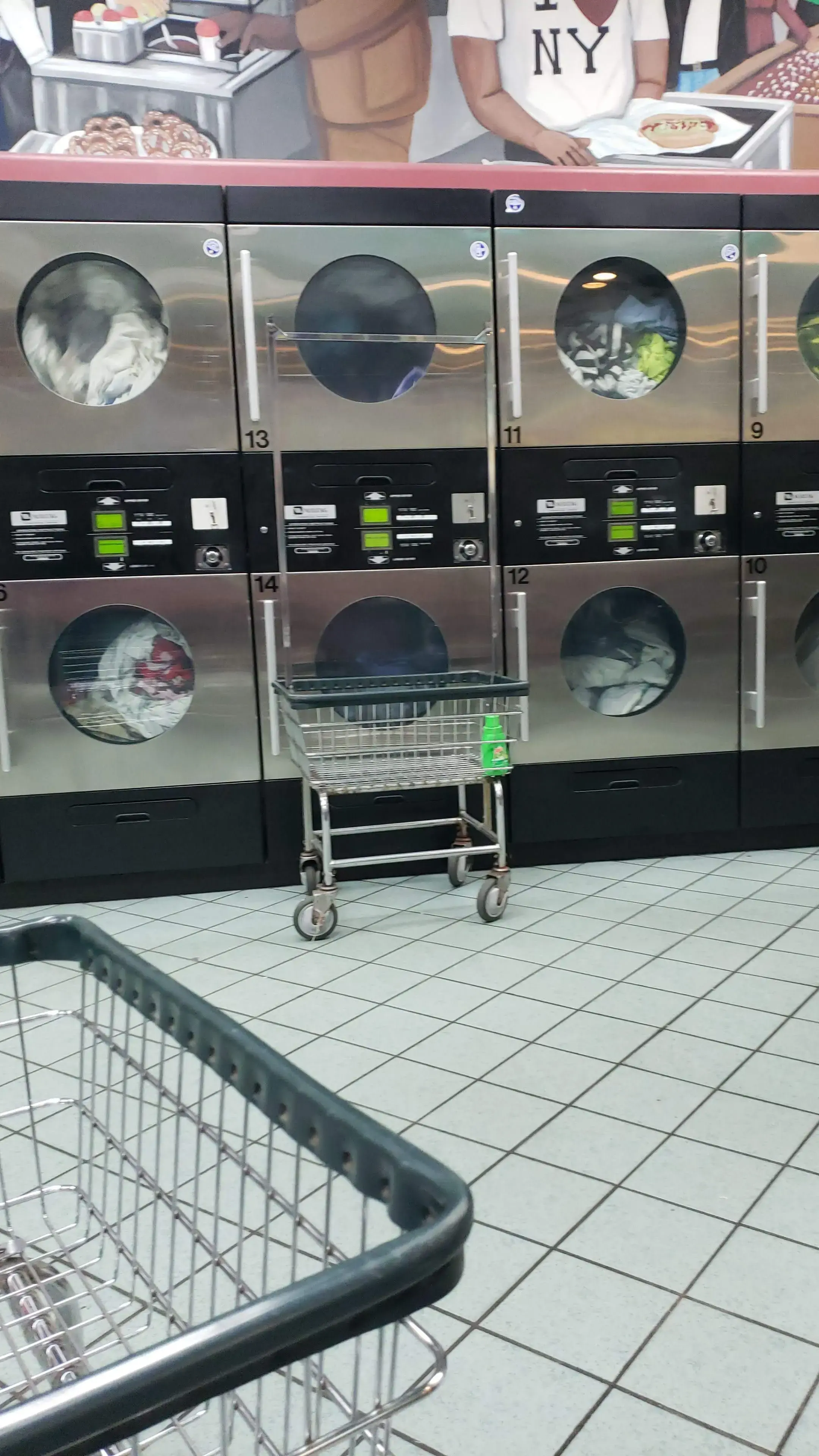 Triple Clean Laundromat thumbnail 15