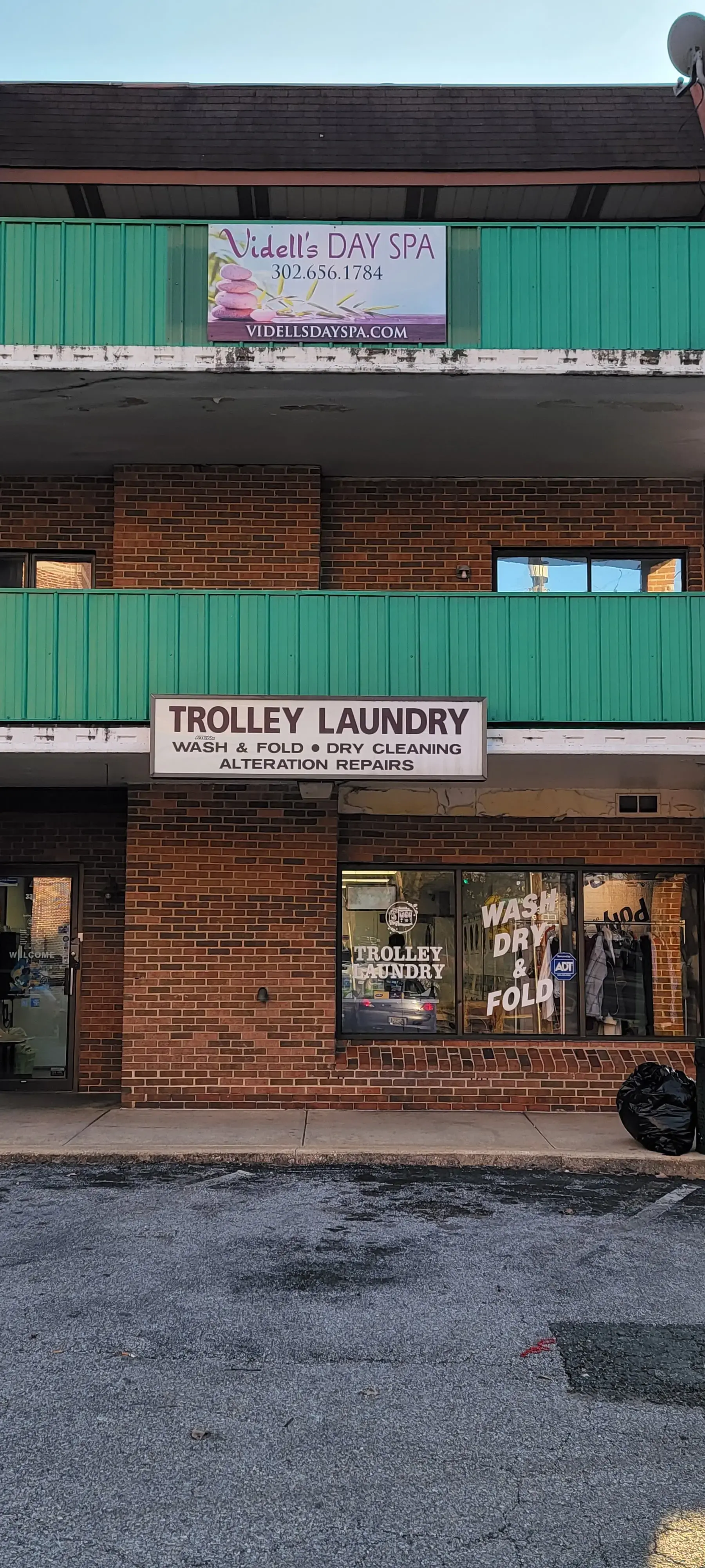 Trolley Laundry thumbnail 6