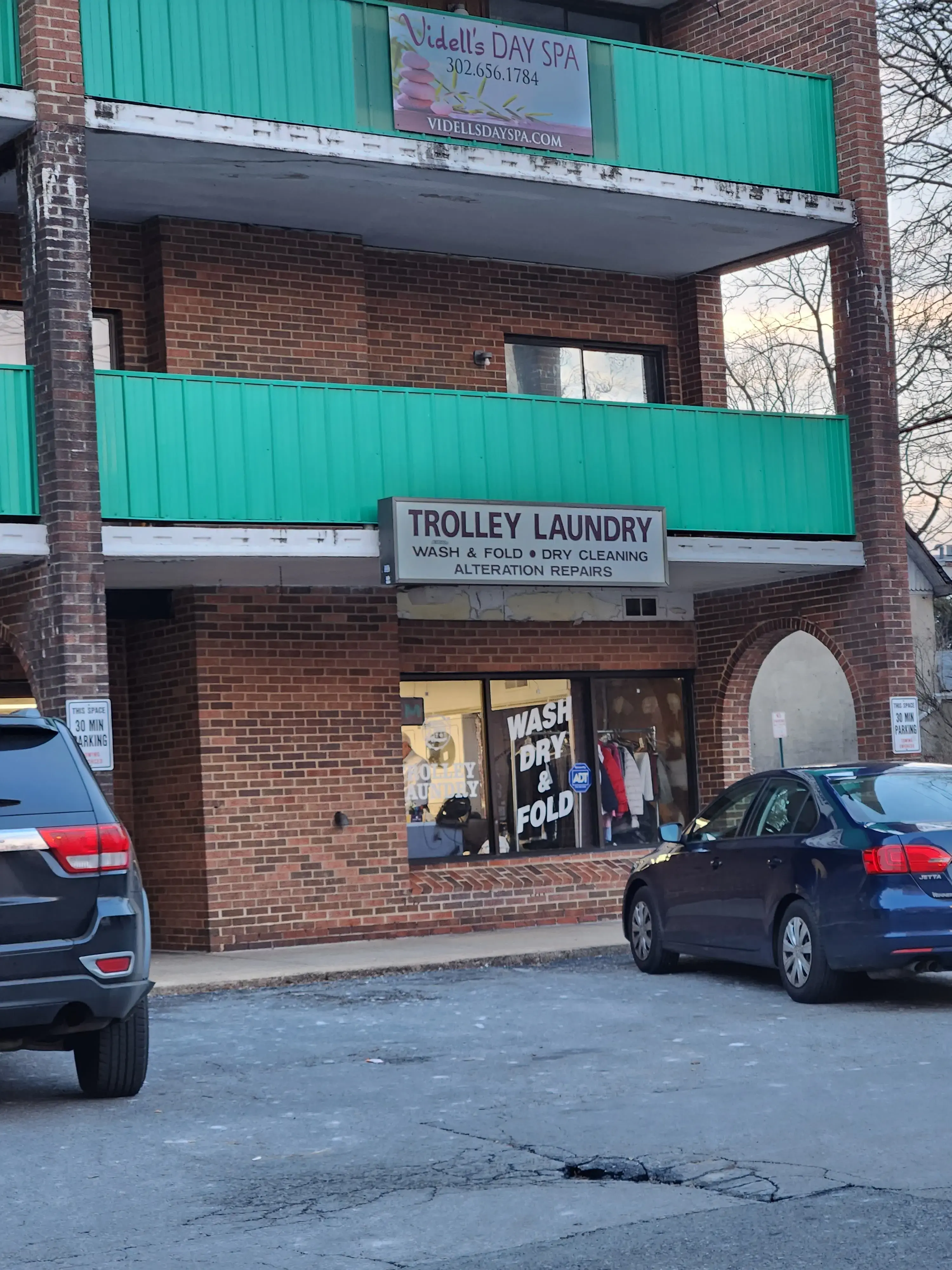 Trolley Laundry thumbnail 2