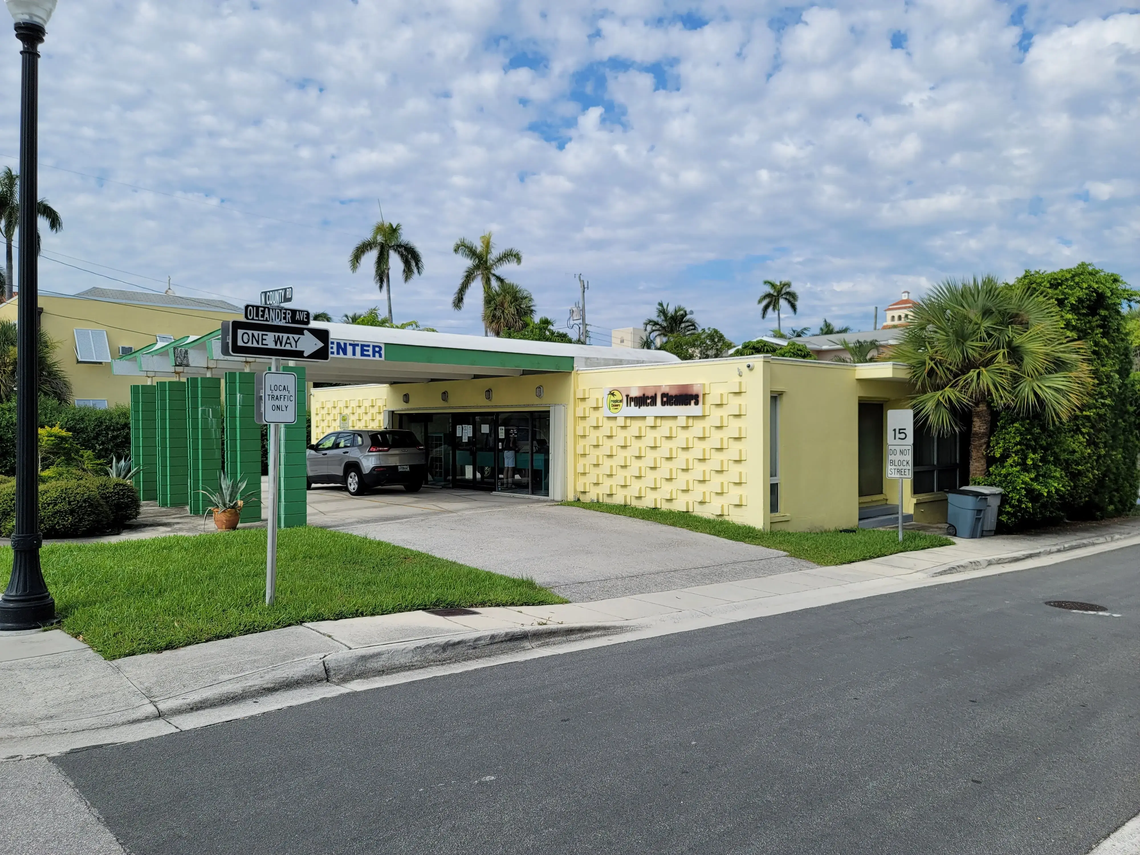 Tropical Cleaners & Laundry thumbnail 1