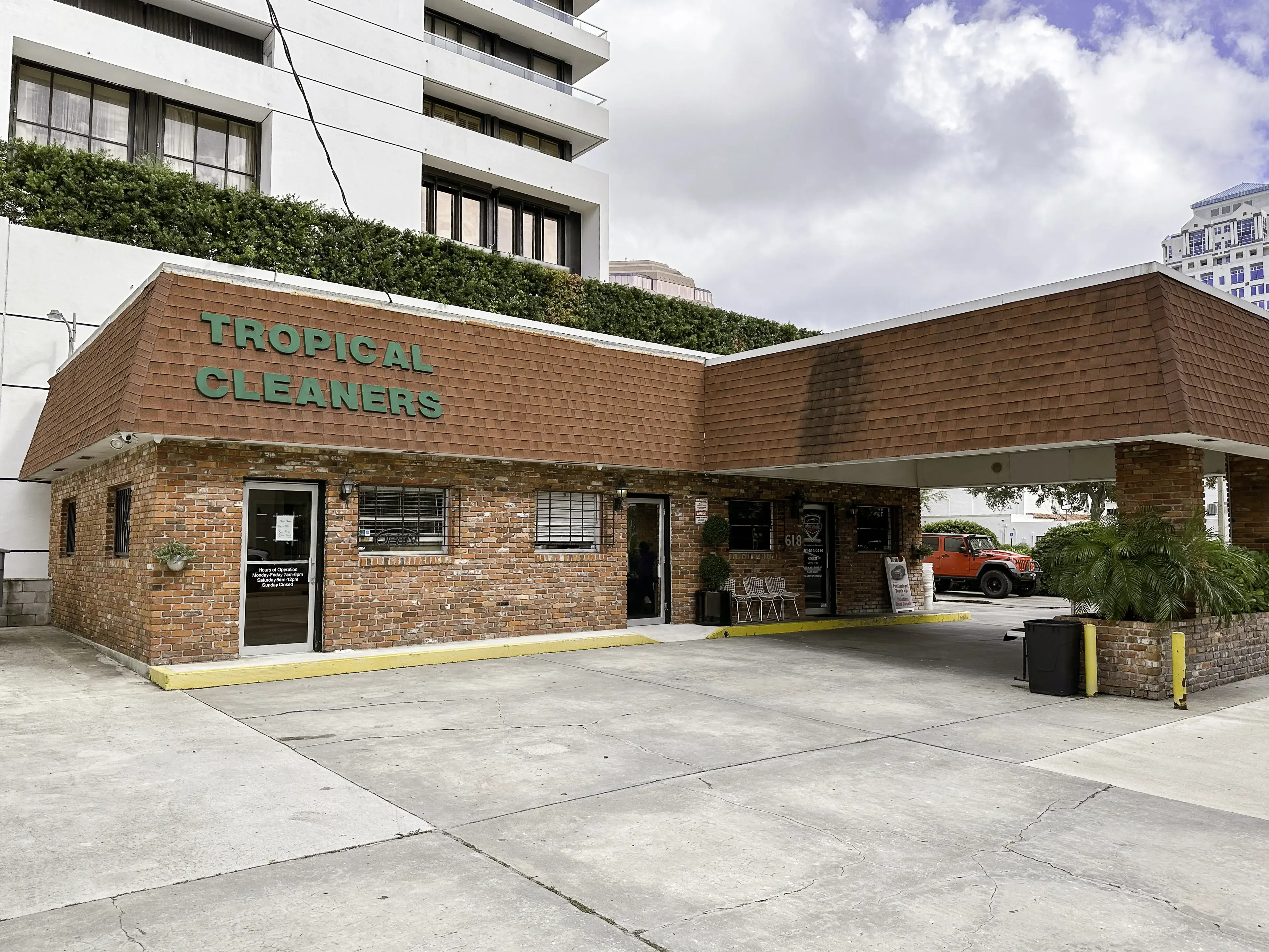 Tropical Cleaners & Laundry location
