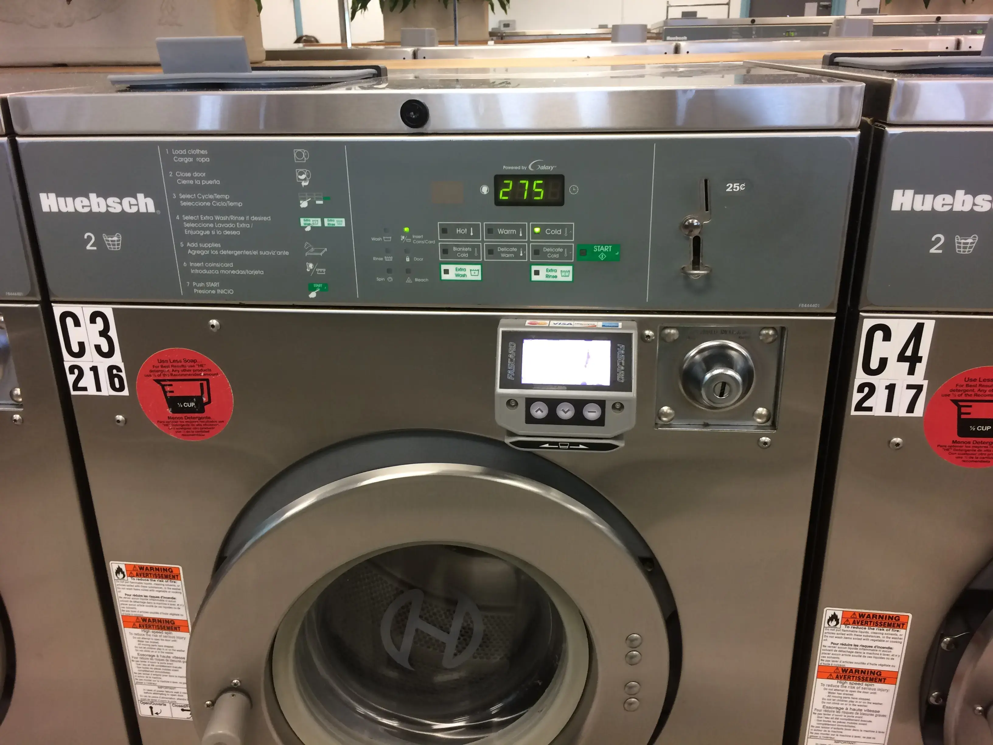 Tropical Laundromat - Image 8
