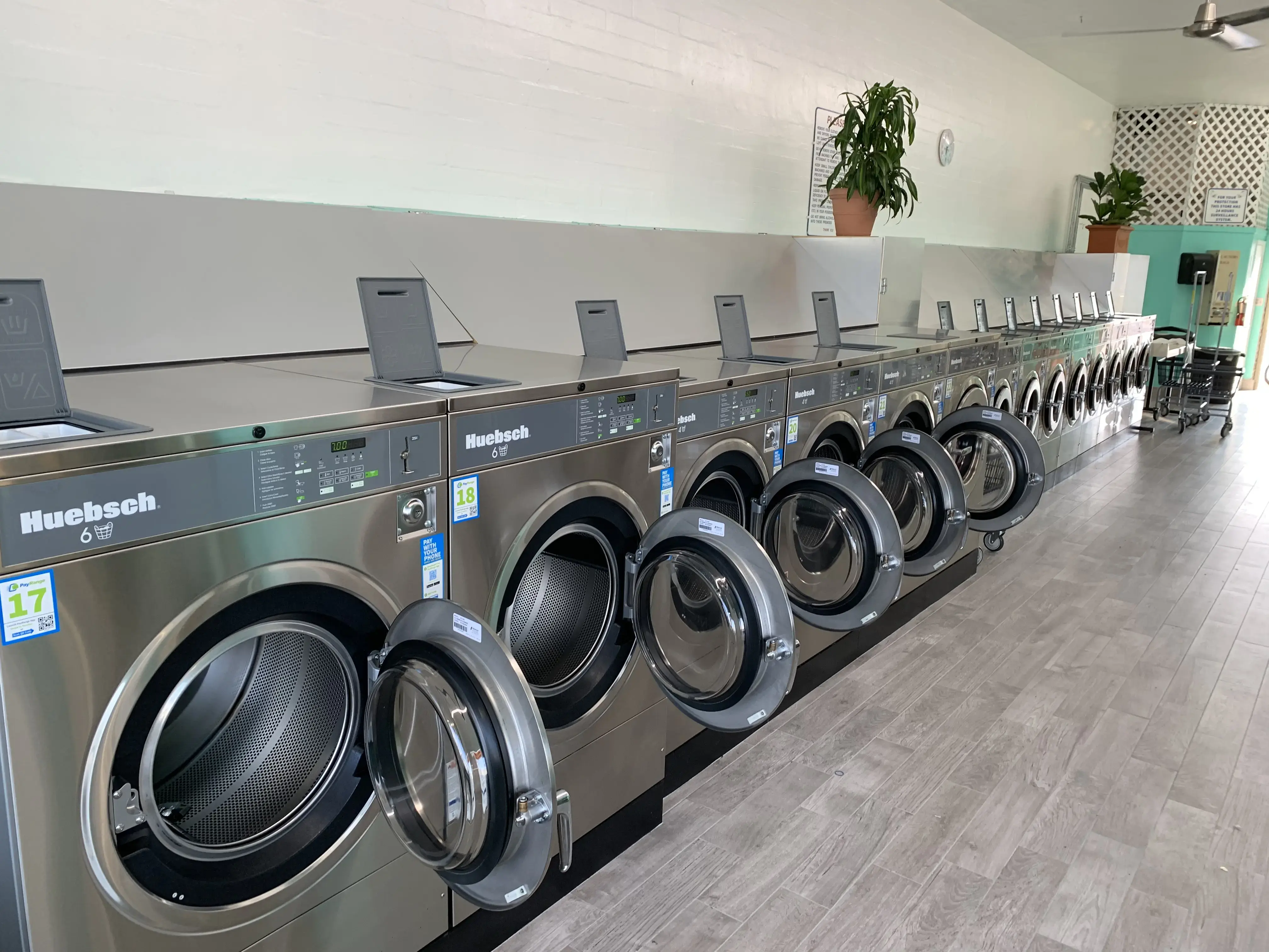 Tropical Laundry Beachside location