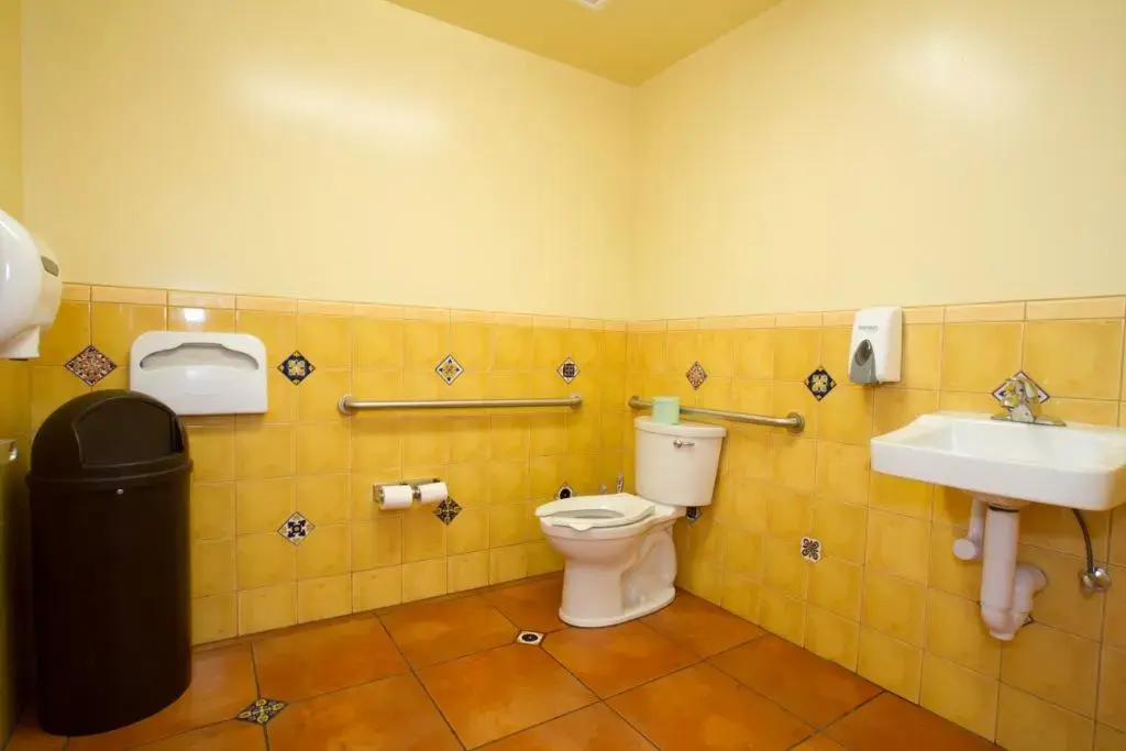 Tropicana Laundry thumbnail 10