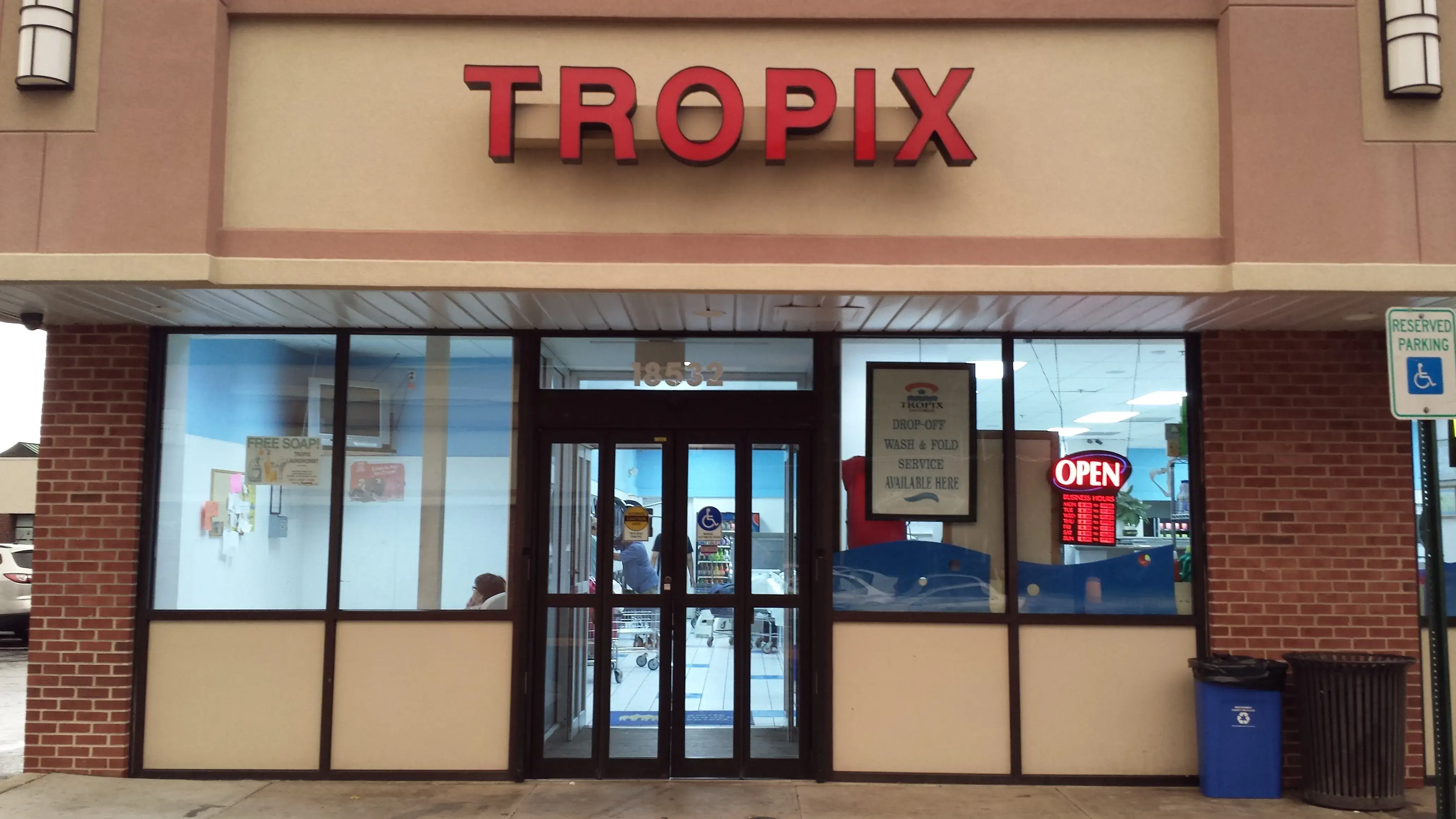 Tropix Laundromat - Gaithersburg thumbnail 18