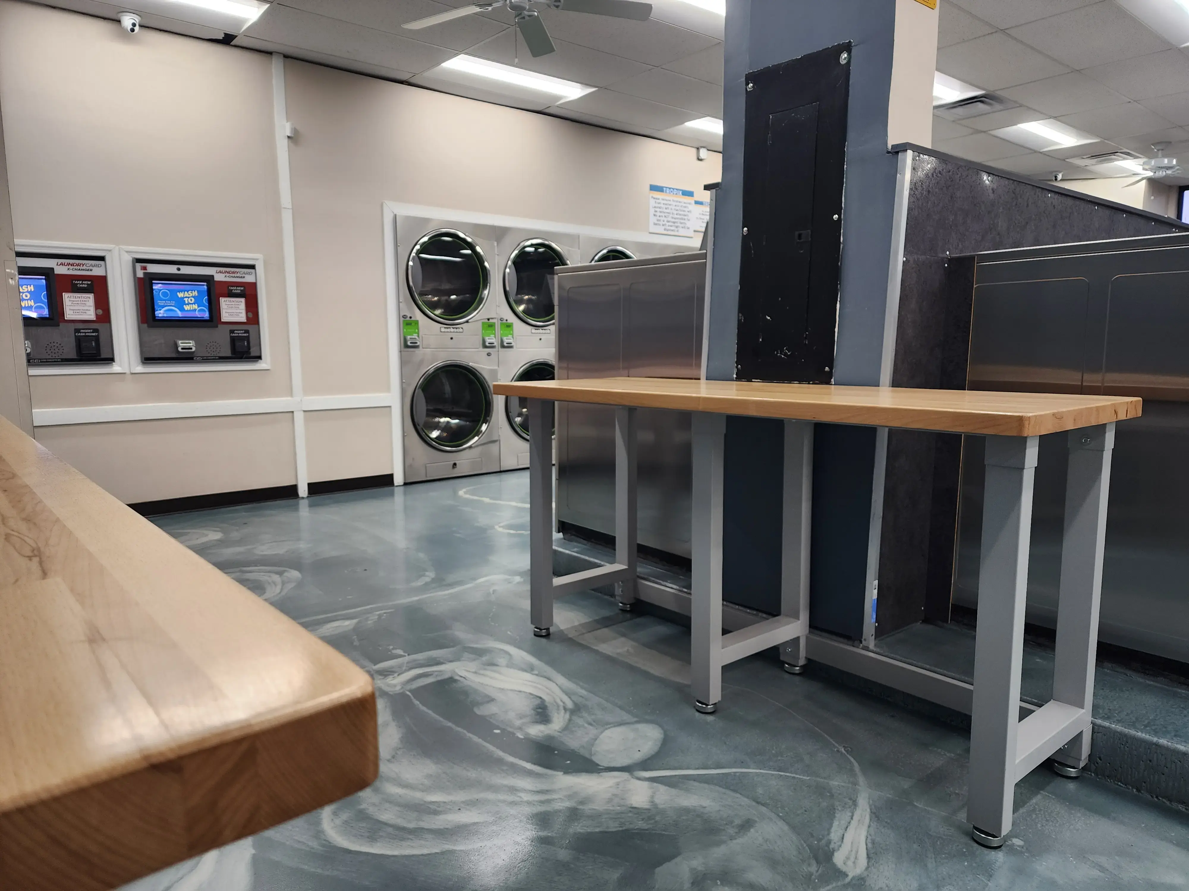 Tropix Laundromat - Silver Spring - Image 4