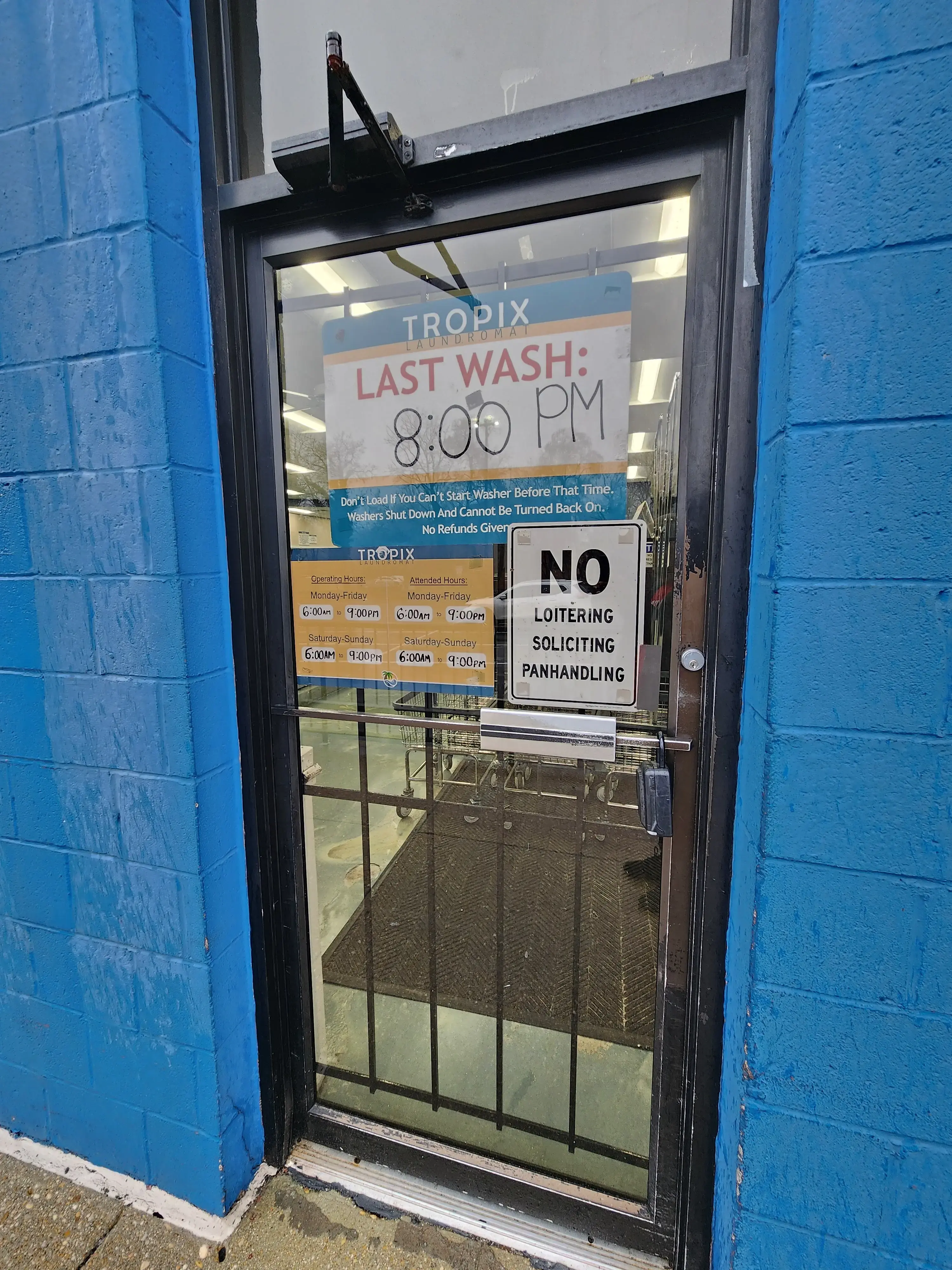 Tropix Laundromat - Silver Spring thumbnail 6