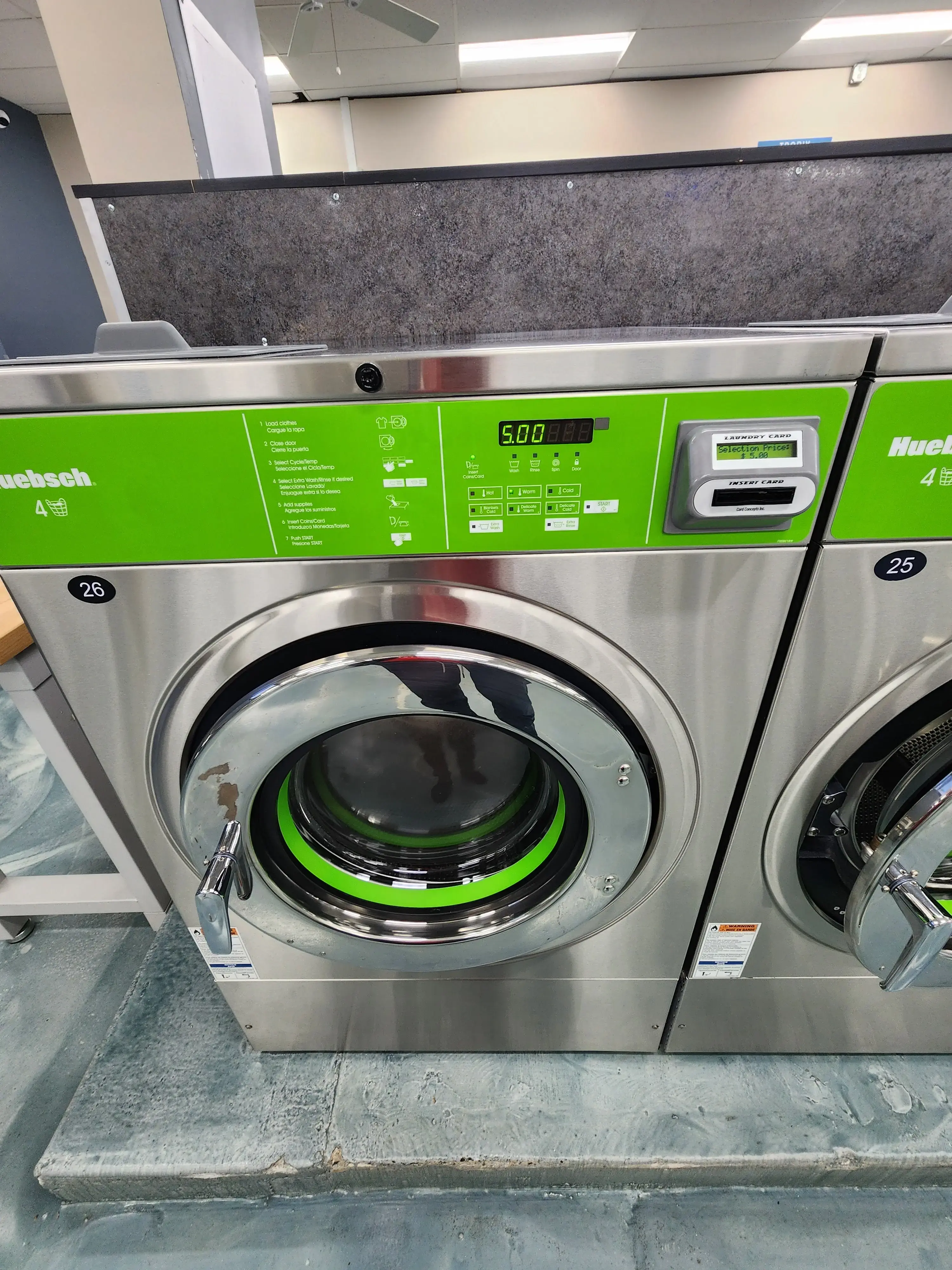 Tropix Laundromat - Silver Spring thumbnail 17