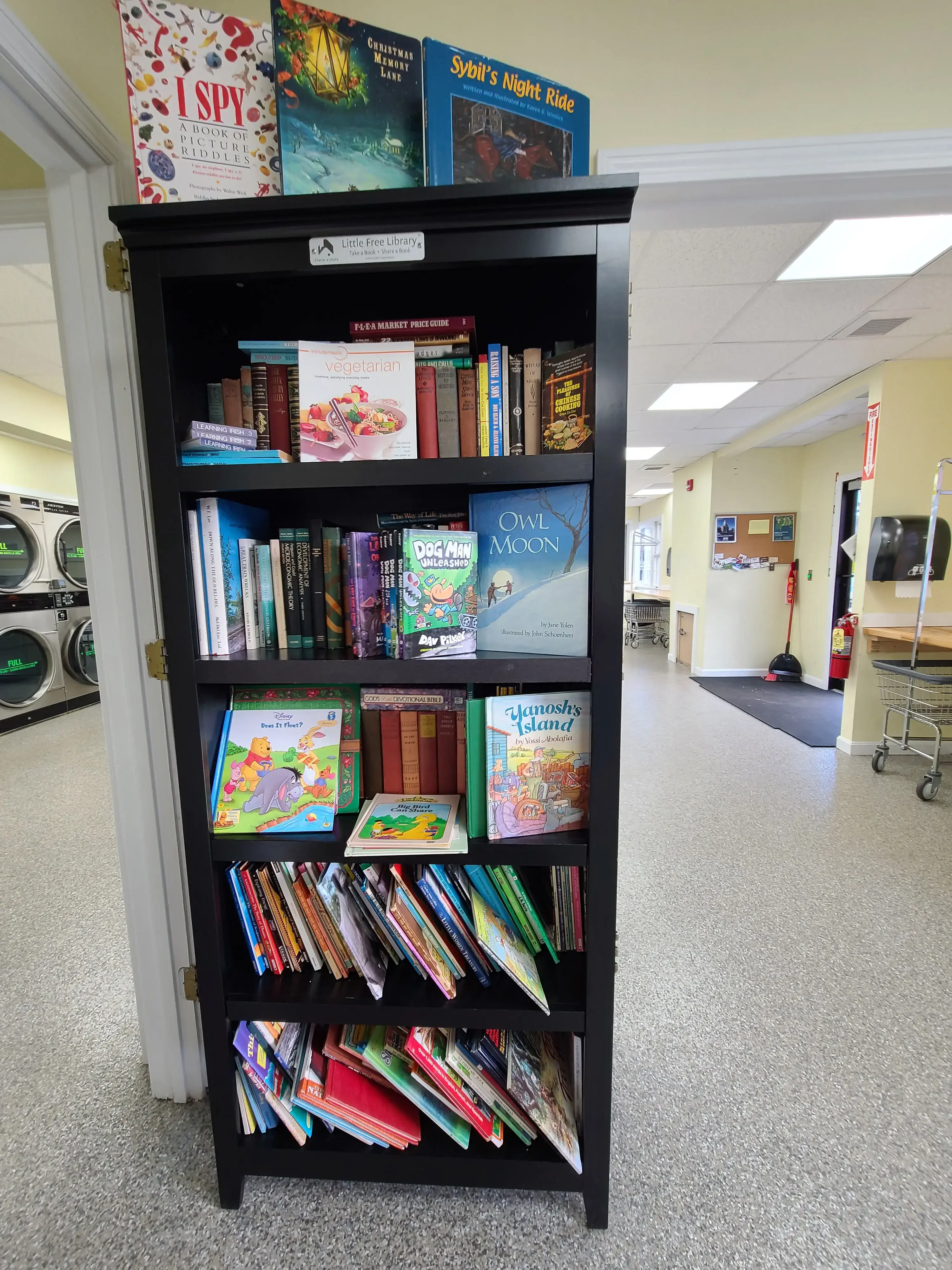Troy Laundromat - Image 14
