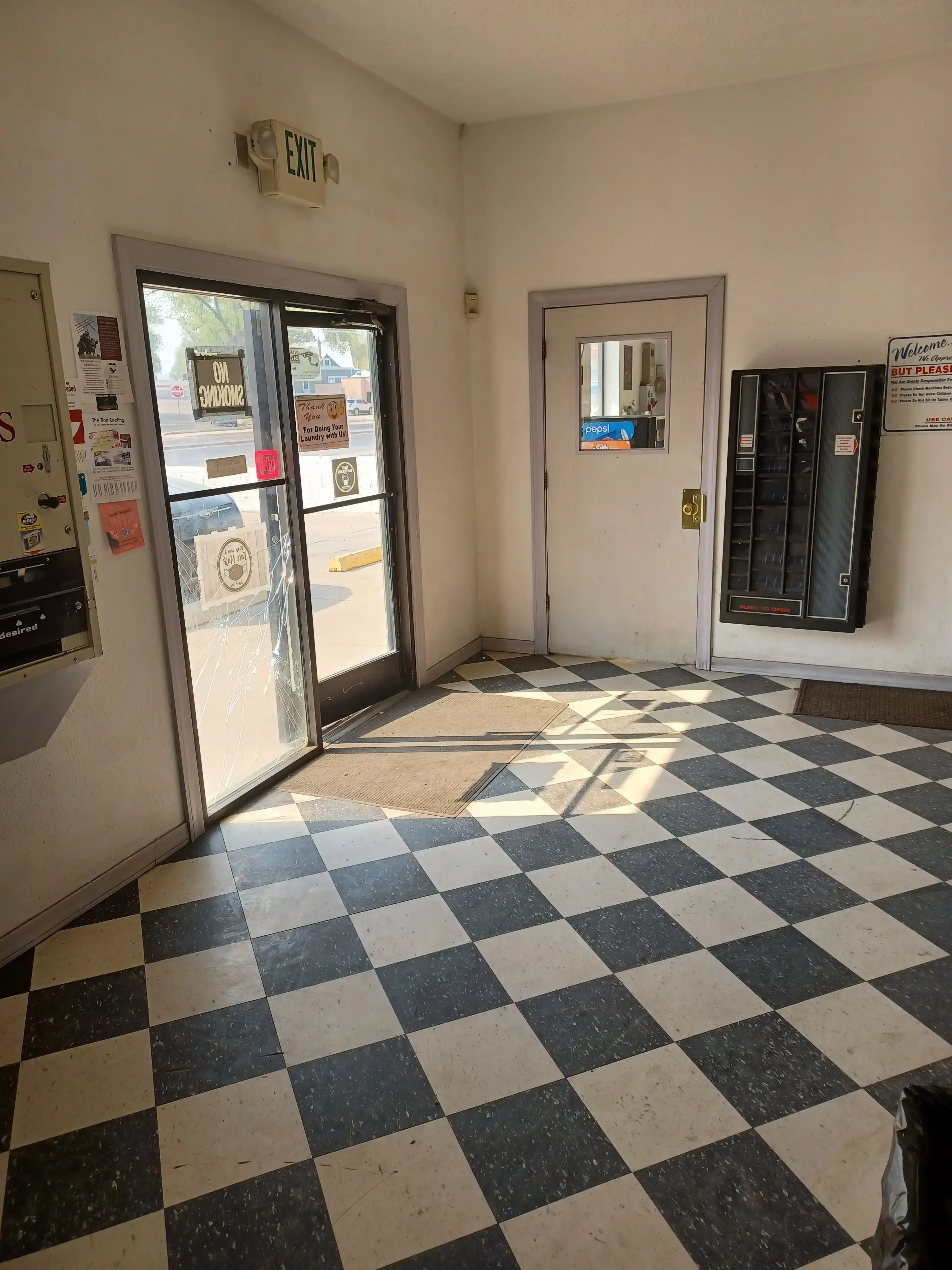 Trujillo’s Laundromat thumbnail 8