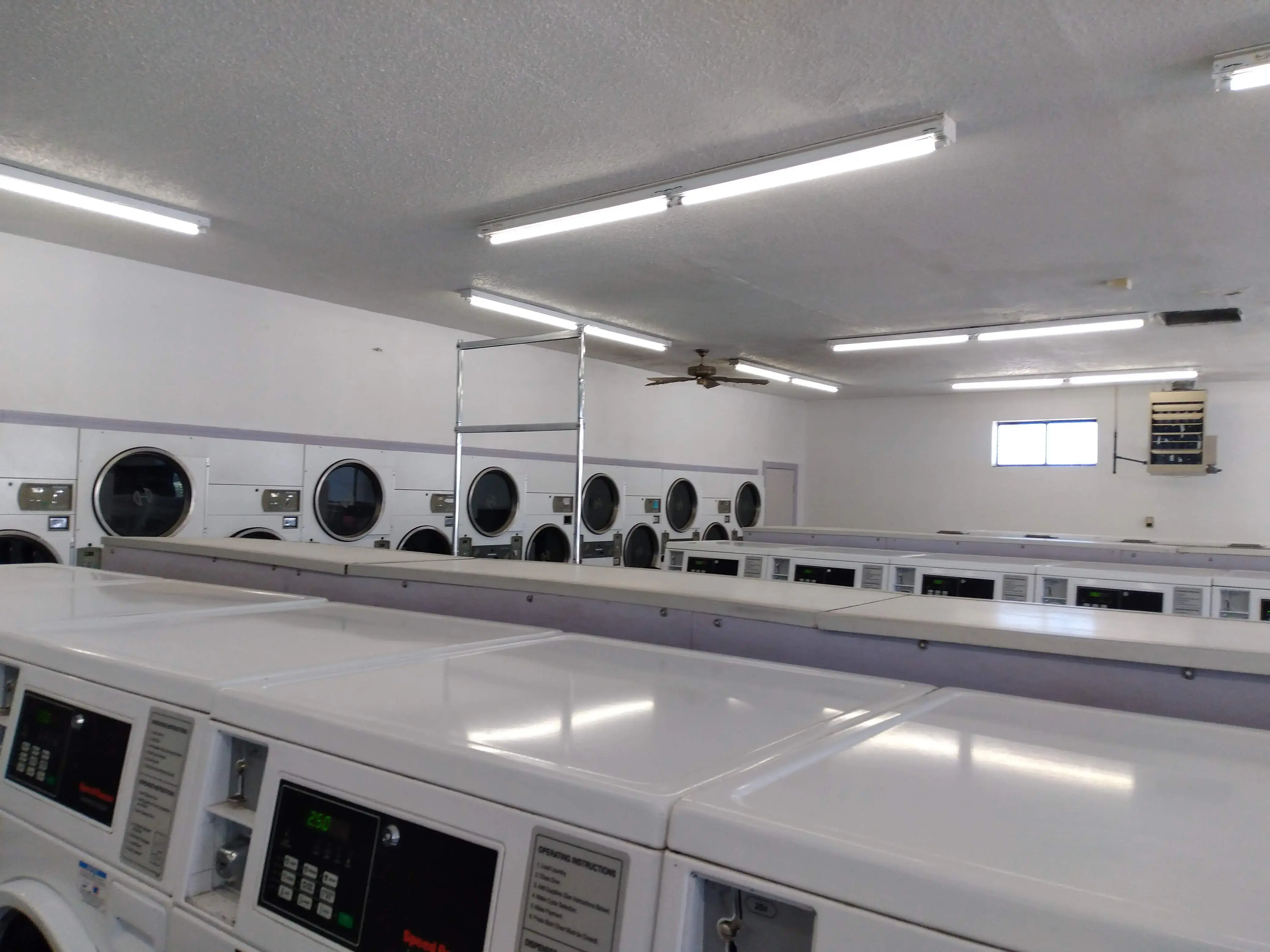 Trujillo’s Laundromat thumbnail 4