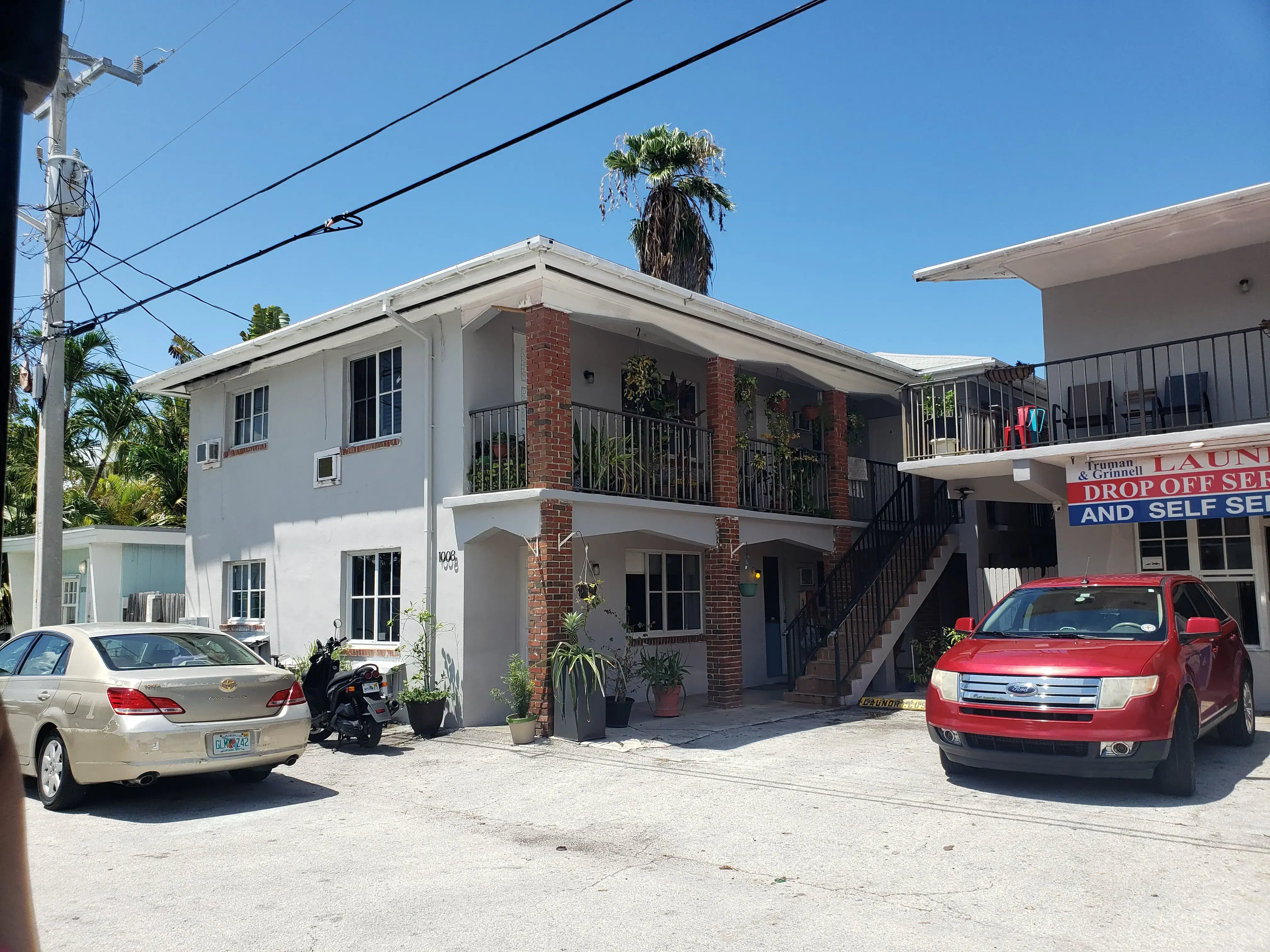 TRUMAN & GRINNELL LAUNDRY KEY WEST - Image 4
