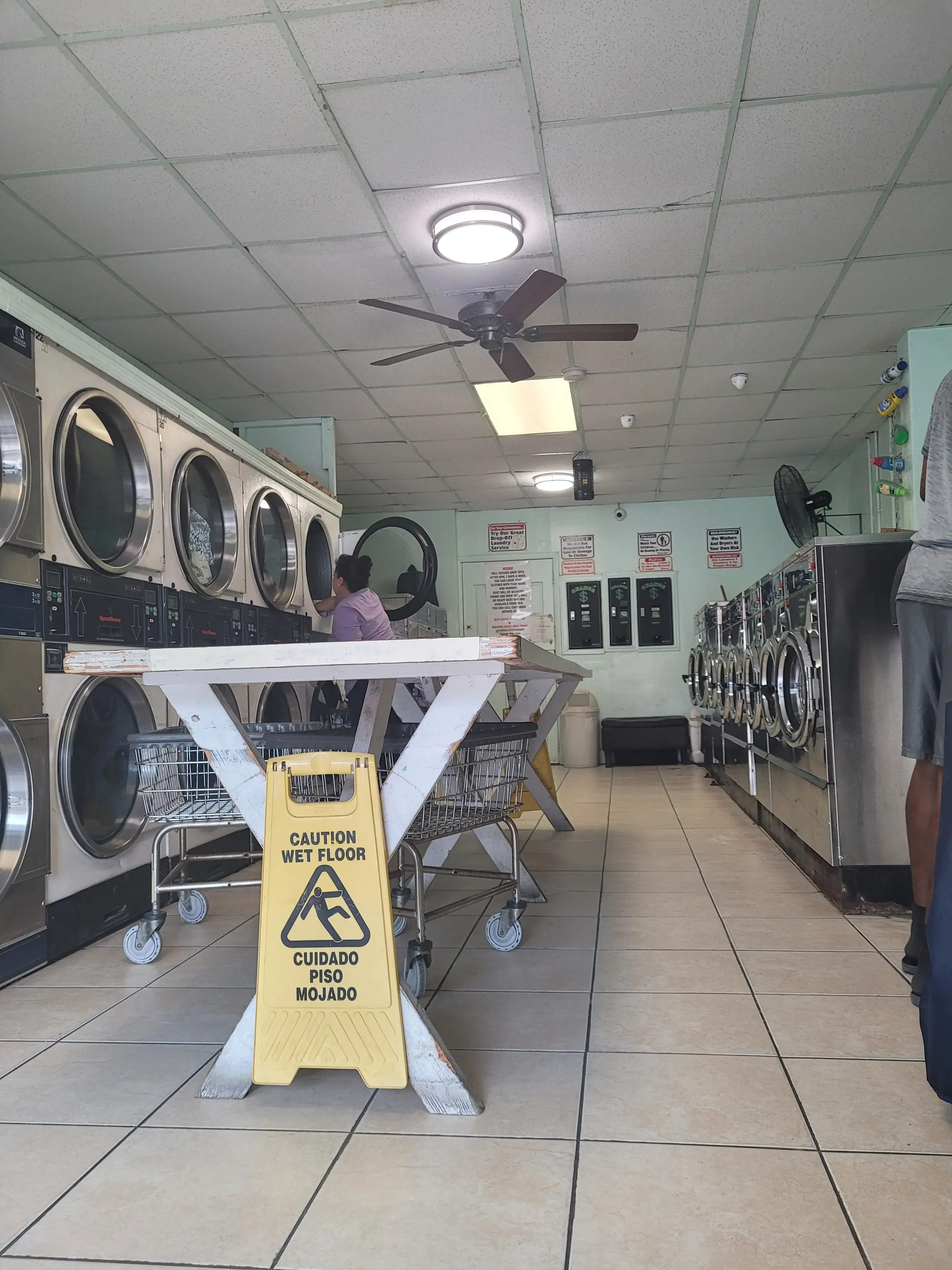 TRUMAN & GRINNELL LAUNDRY KEY WEST - Image 2