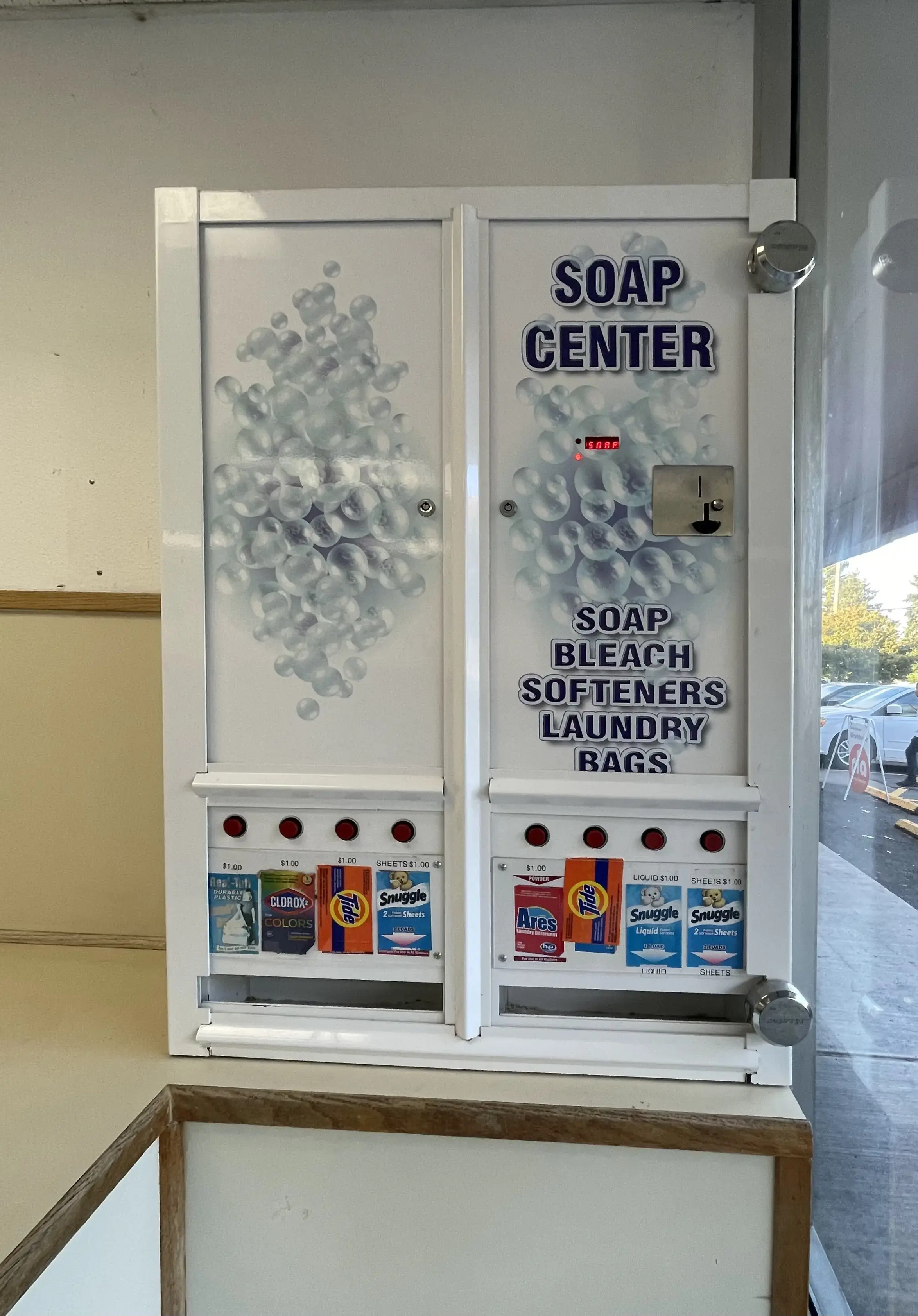 Tualatin Laundromat thumbnail 7