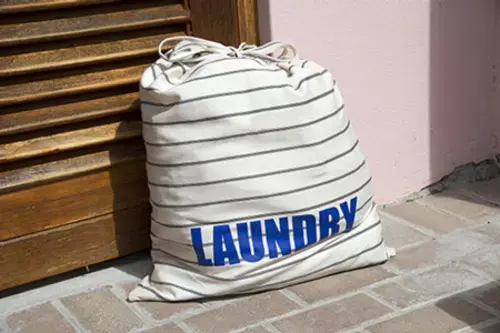 Tubs & Tumblers Coin Laundry and Drop-Off Service thumbnail 9