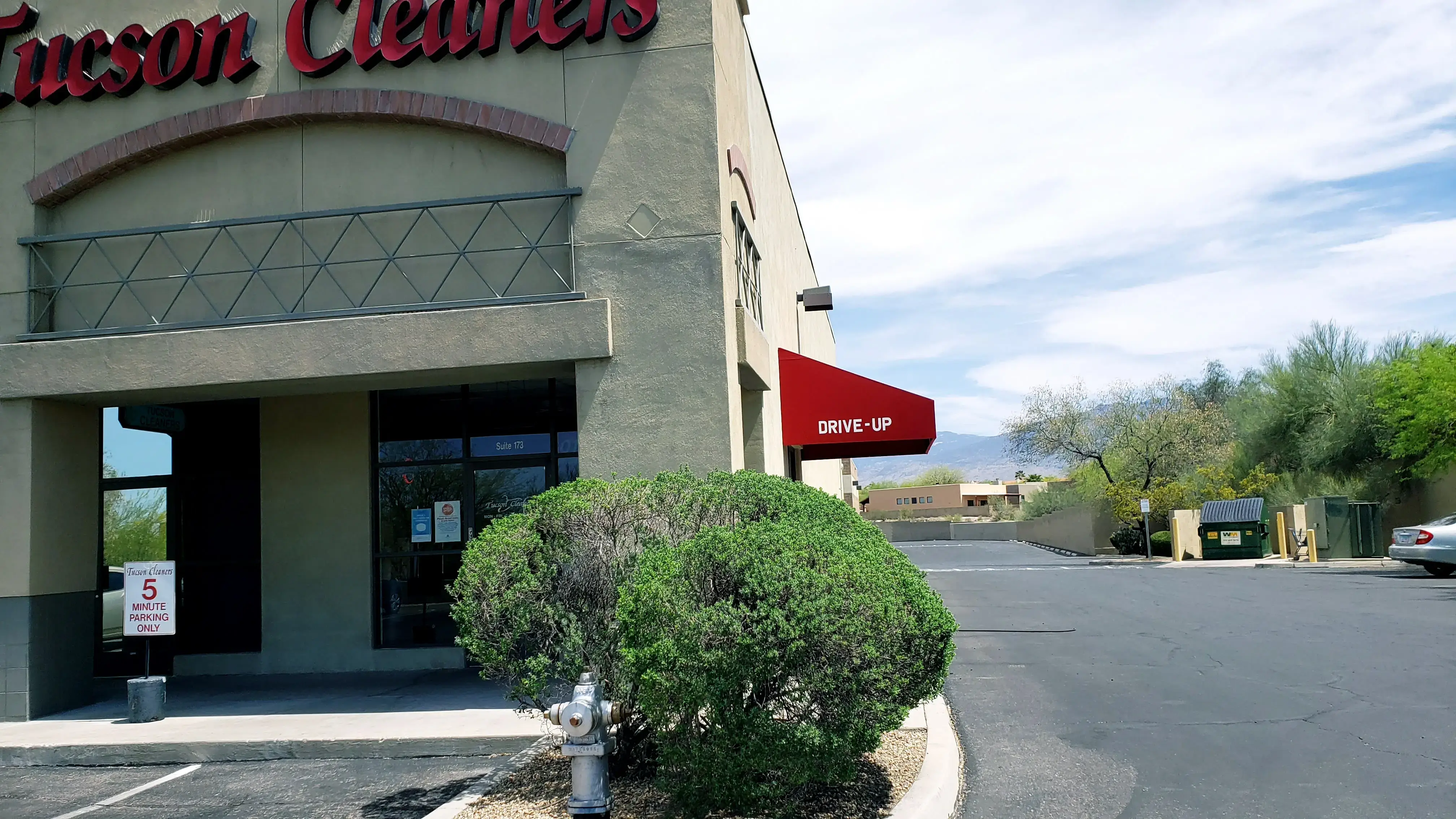 Tucson Cleaners thumbnail 5