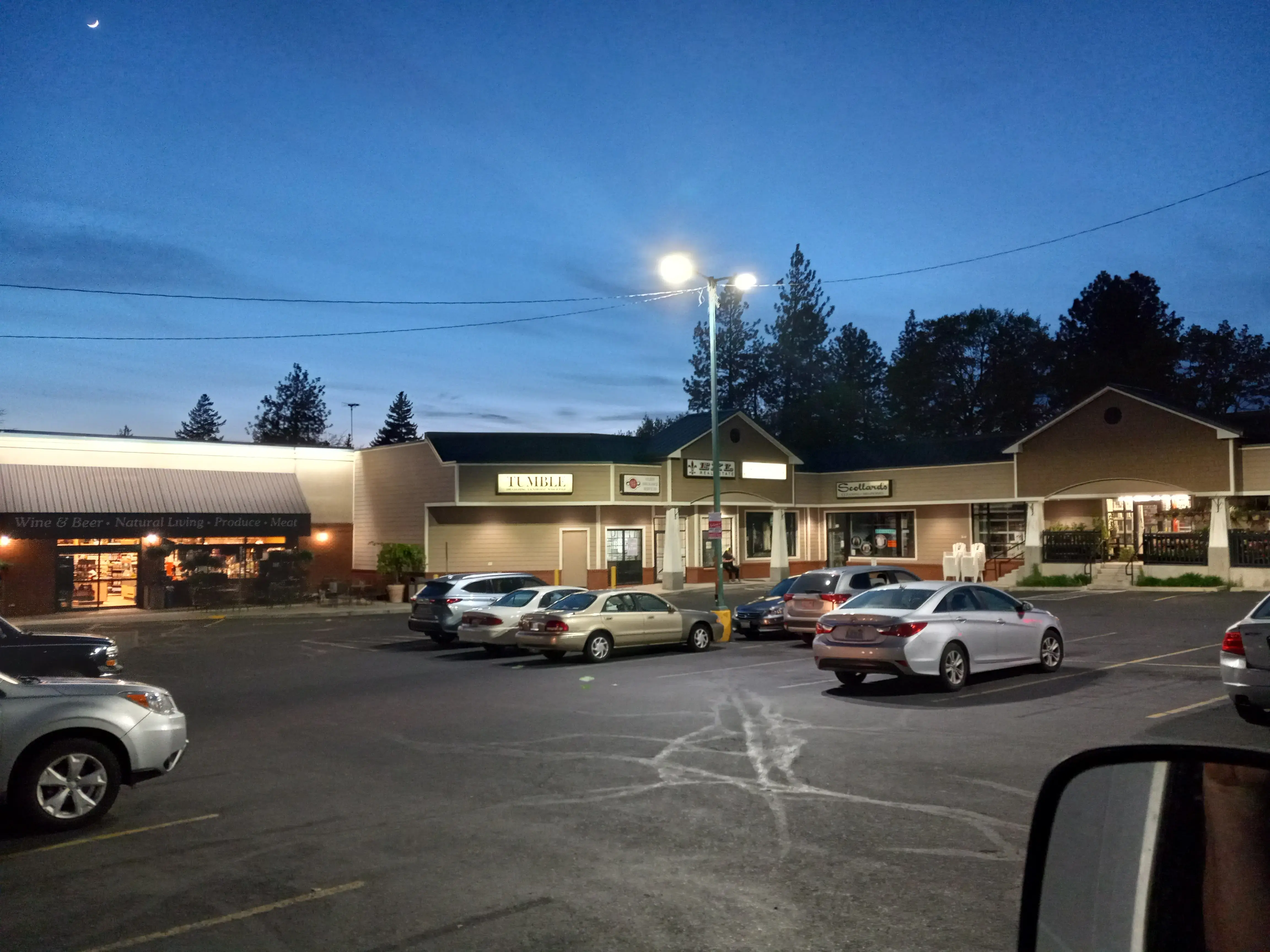 Tumble- South Hill thumbnail 11