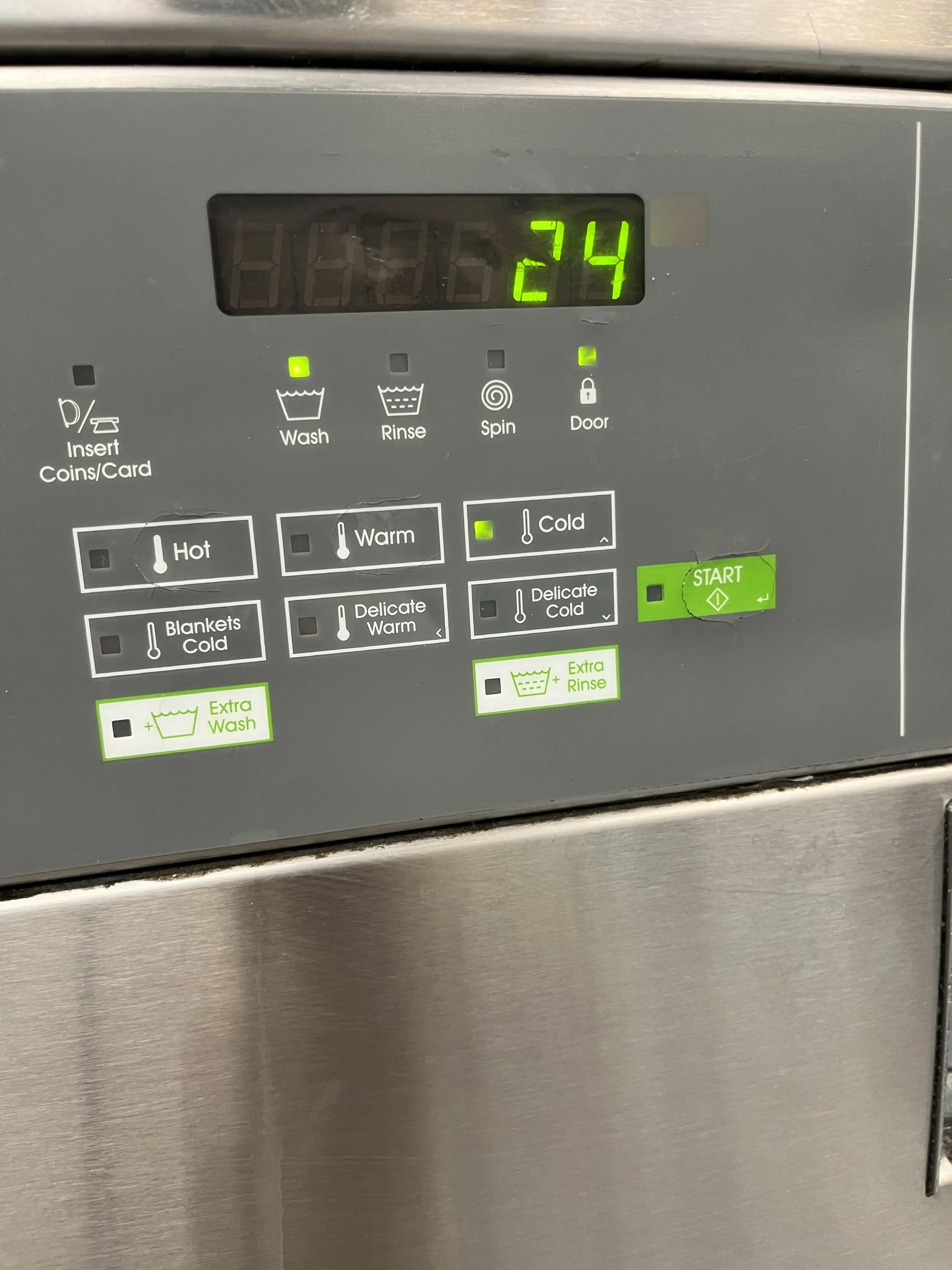 Tumble & Dry Laundromat and Cleaners thumbnail 12