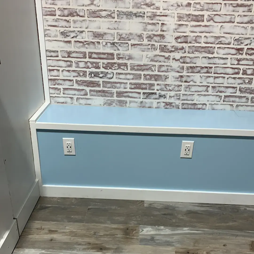 Tumble & Dry Laundromat thumbnail 9