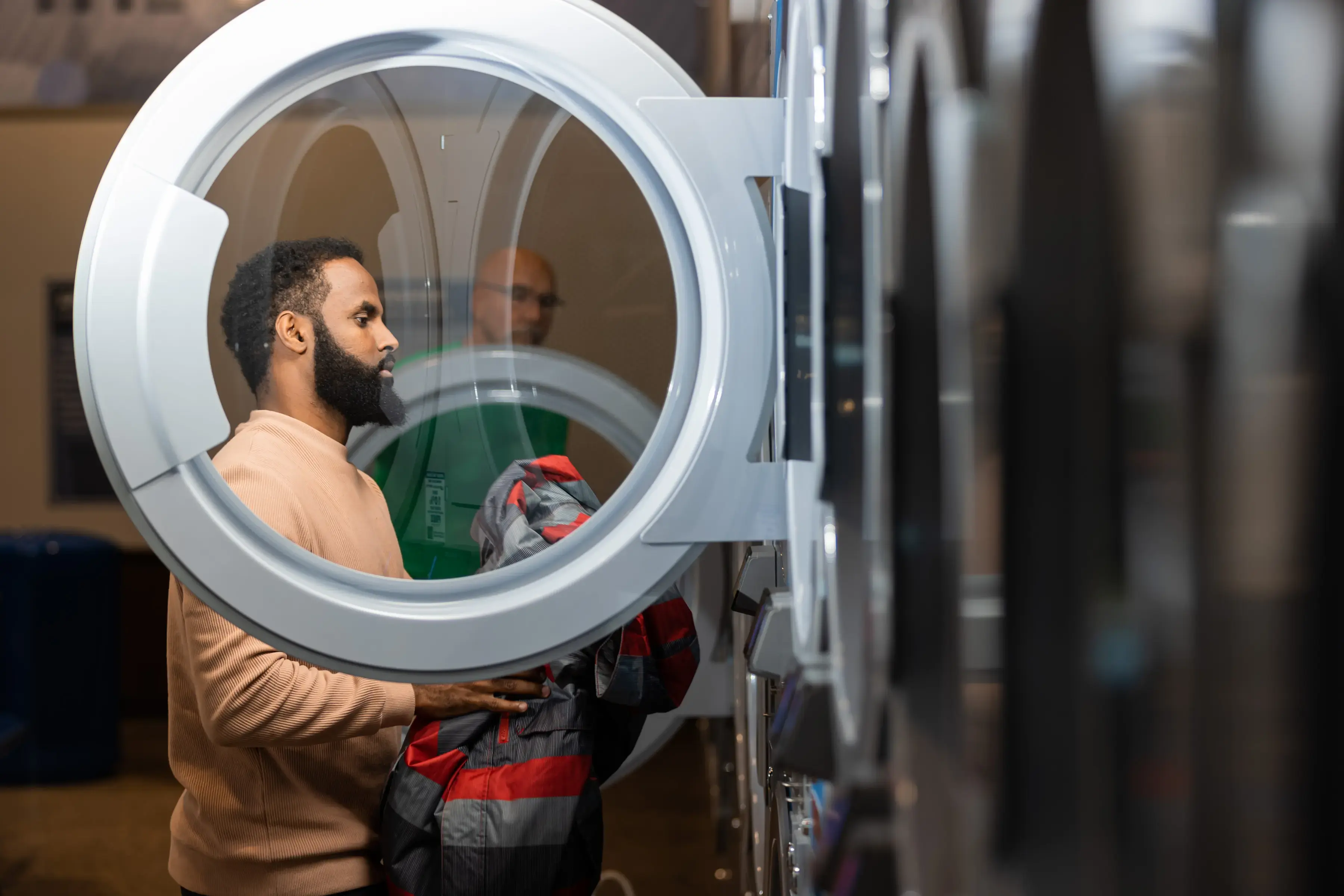 Tumble Fresh Coin Laundry - Image 12