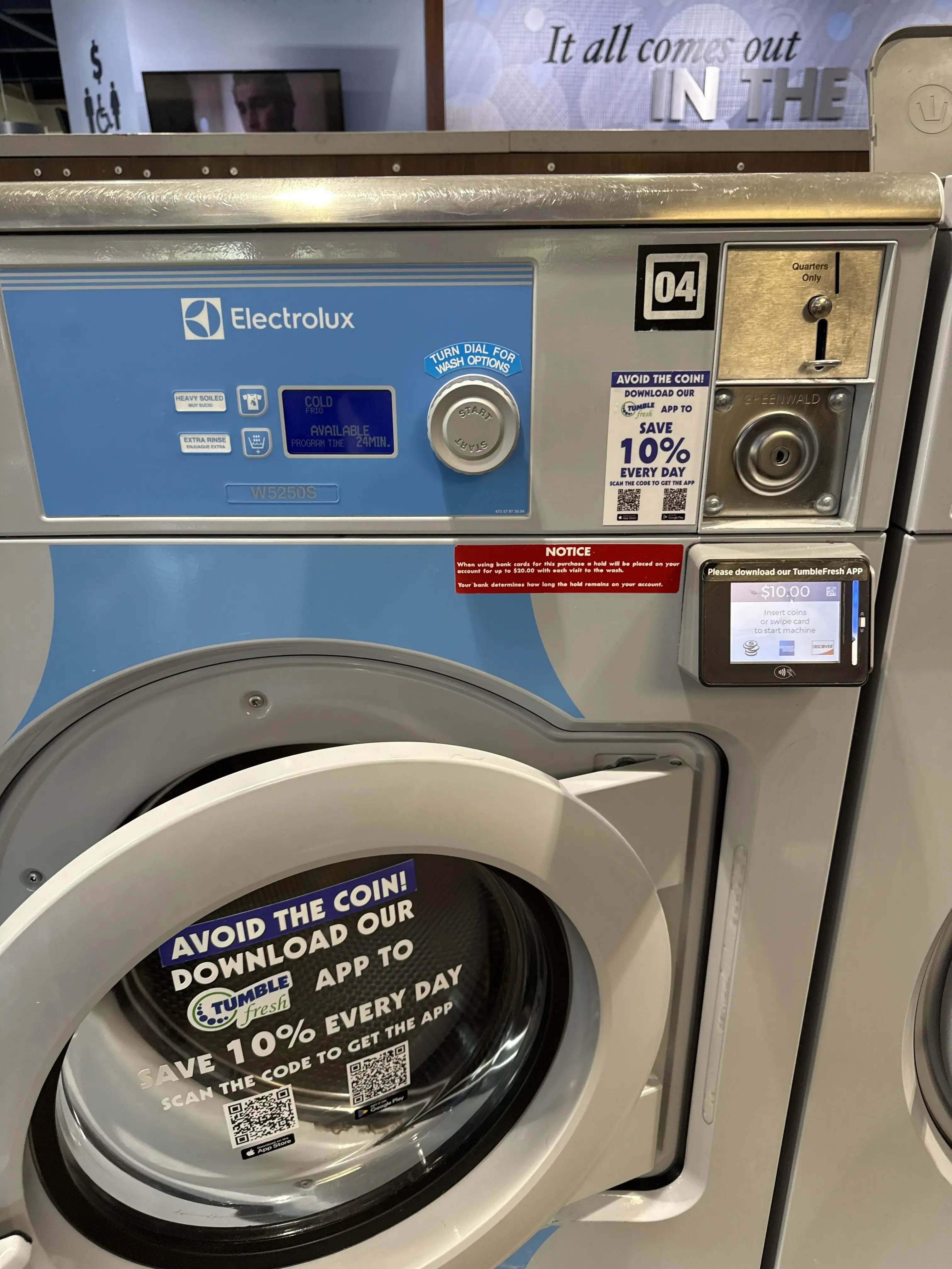 Tumble Fresh Coin Laundry thumbnail 15