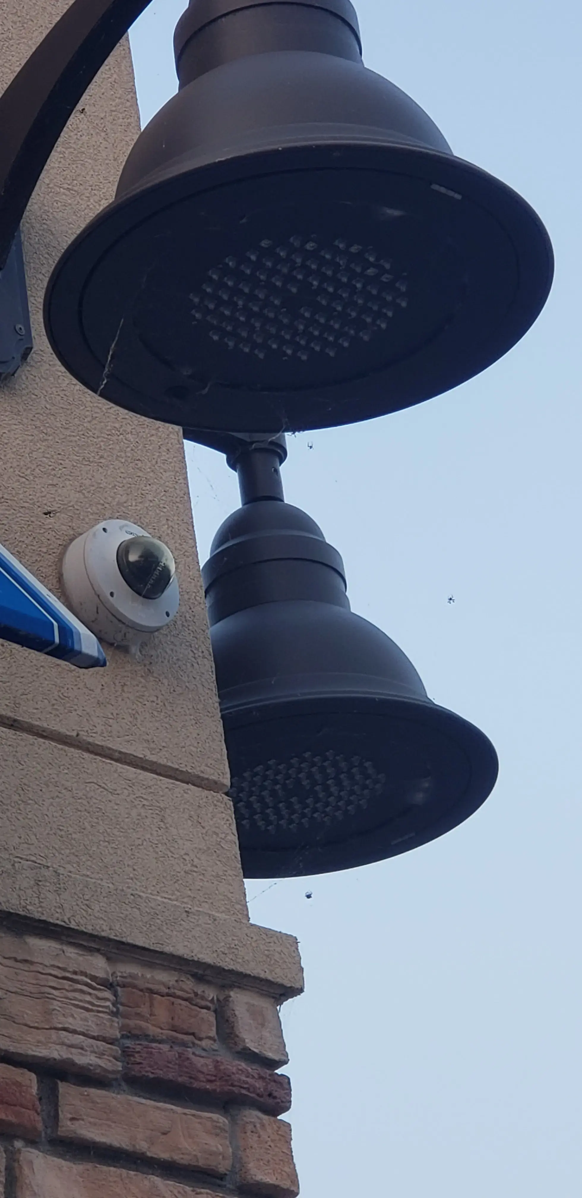 Tumble Fresh Coin Laundry thumbnail 14