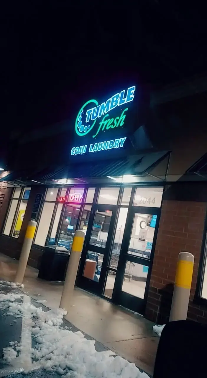 Tumble Fresh Coin Laundry thumbnail 11