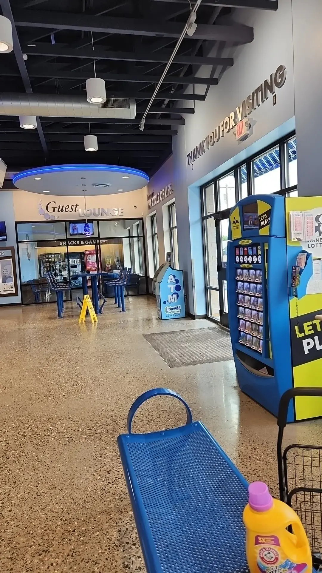 Tumble Fresh Coin Laundry - Image 9