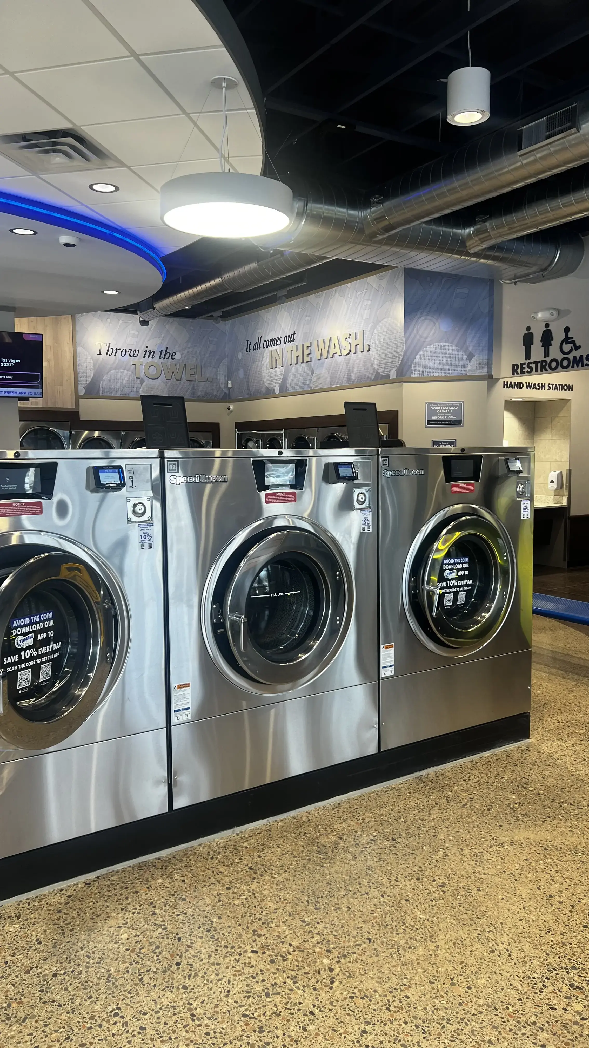 Tumble Fresh Coin Laundry - Image 16