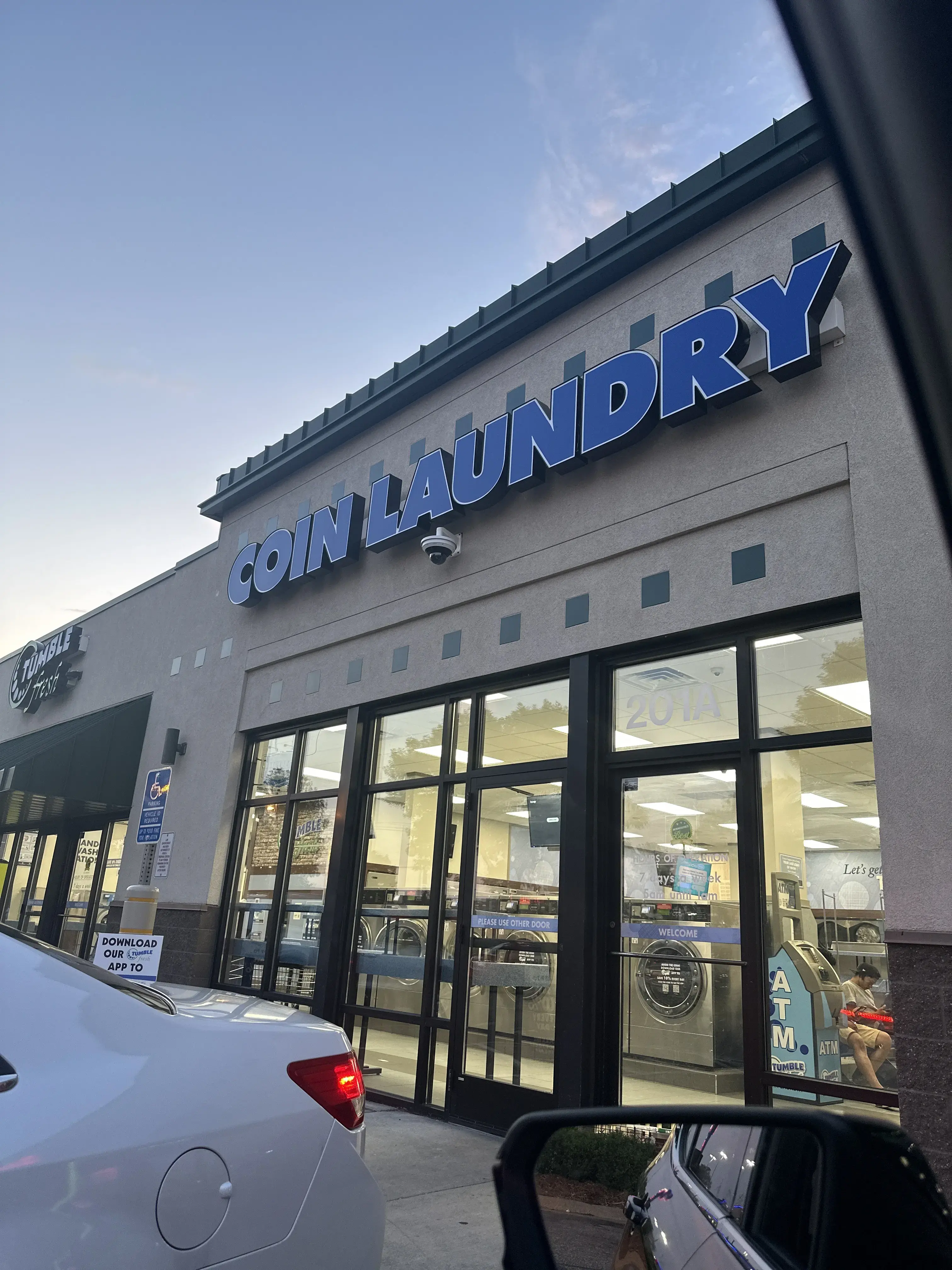 Tumble Fresh Coin Laundry - Image 7