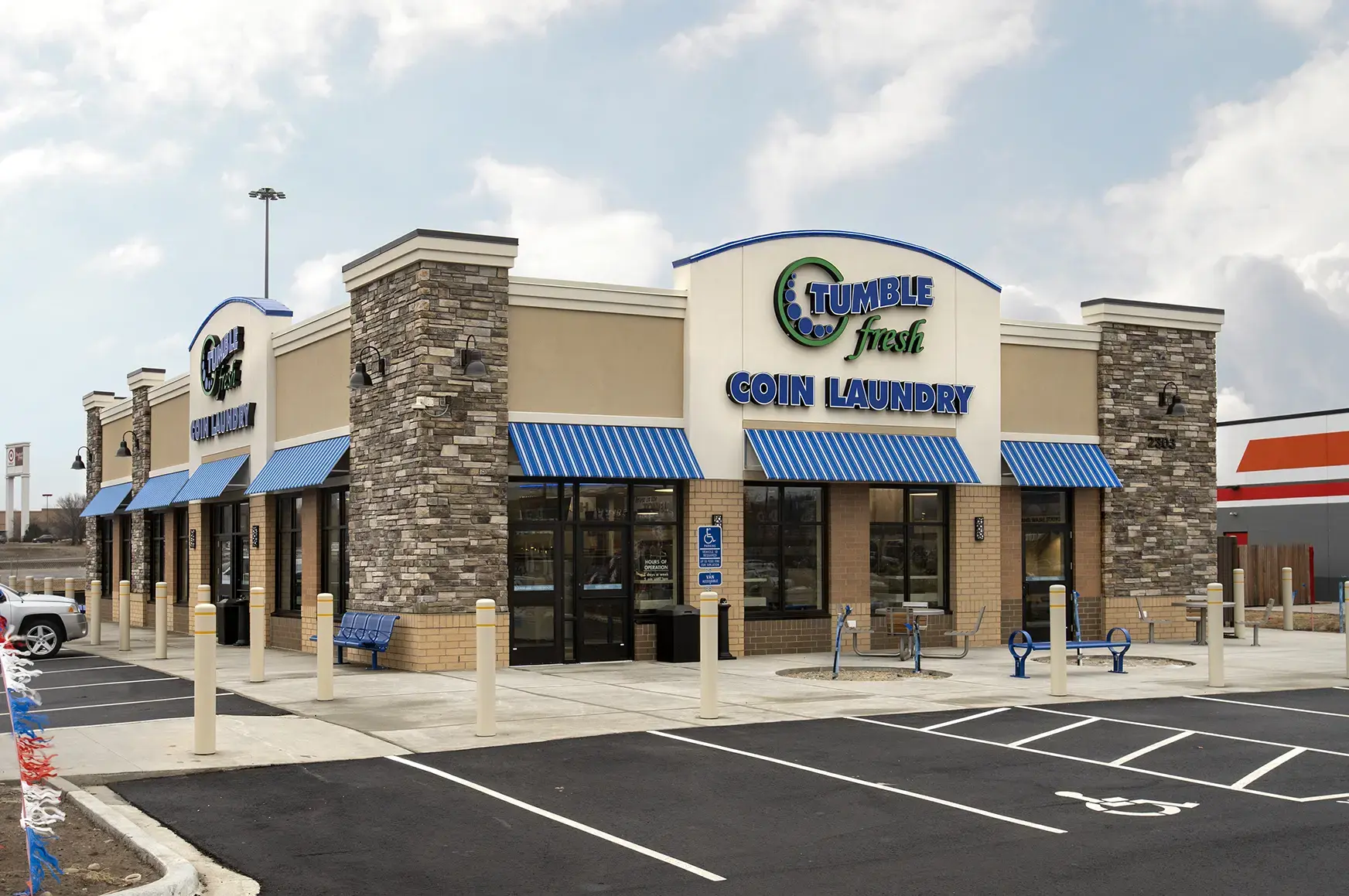 Tumble Fresh Coin Laundry - Image 4