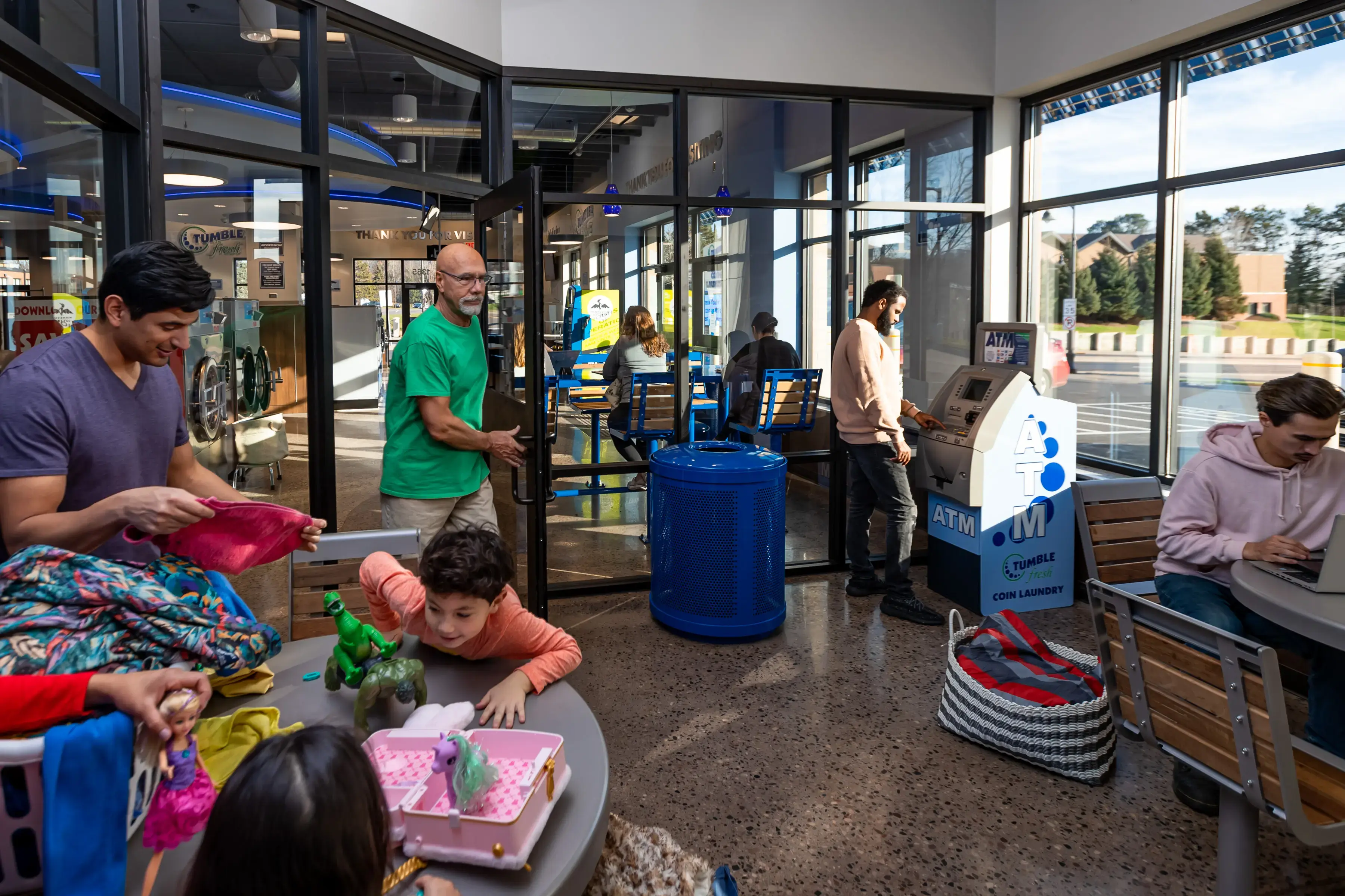 Tumble Fresh Coin Laundry - Image 4