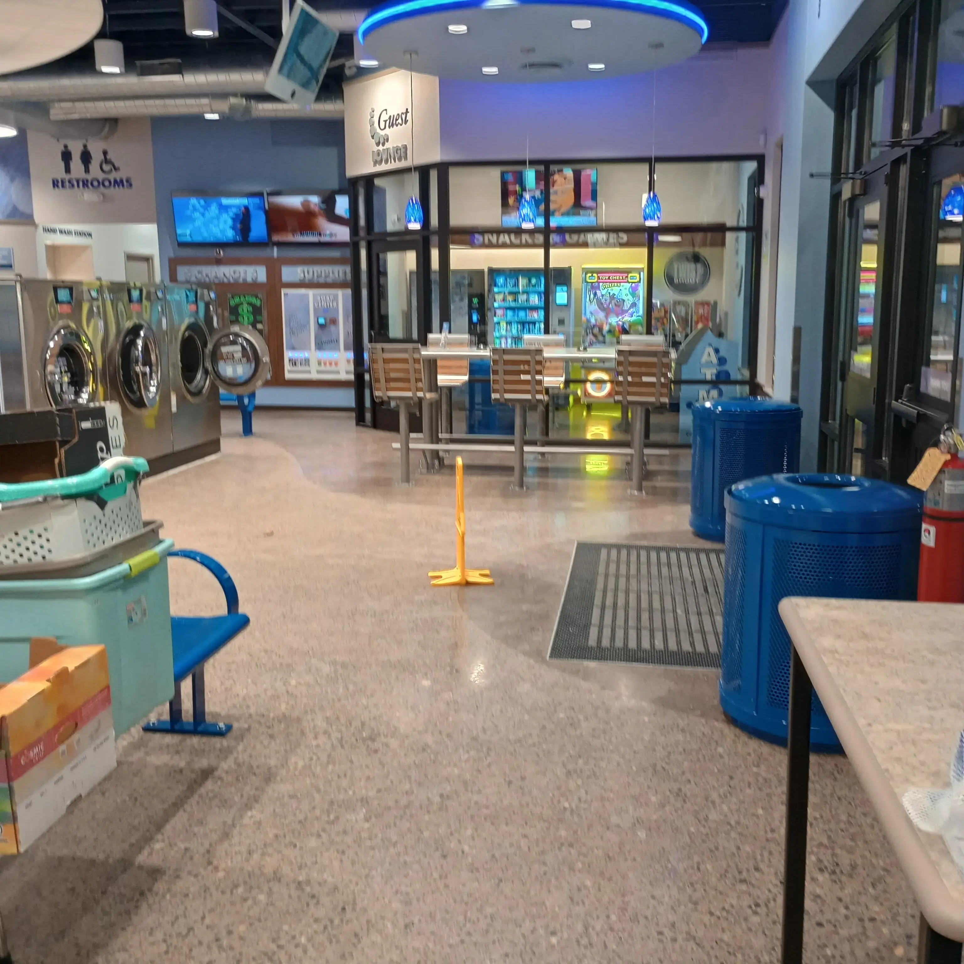 Tumble Fresh Coin Laundry - Image 3
