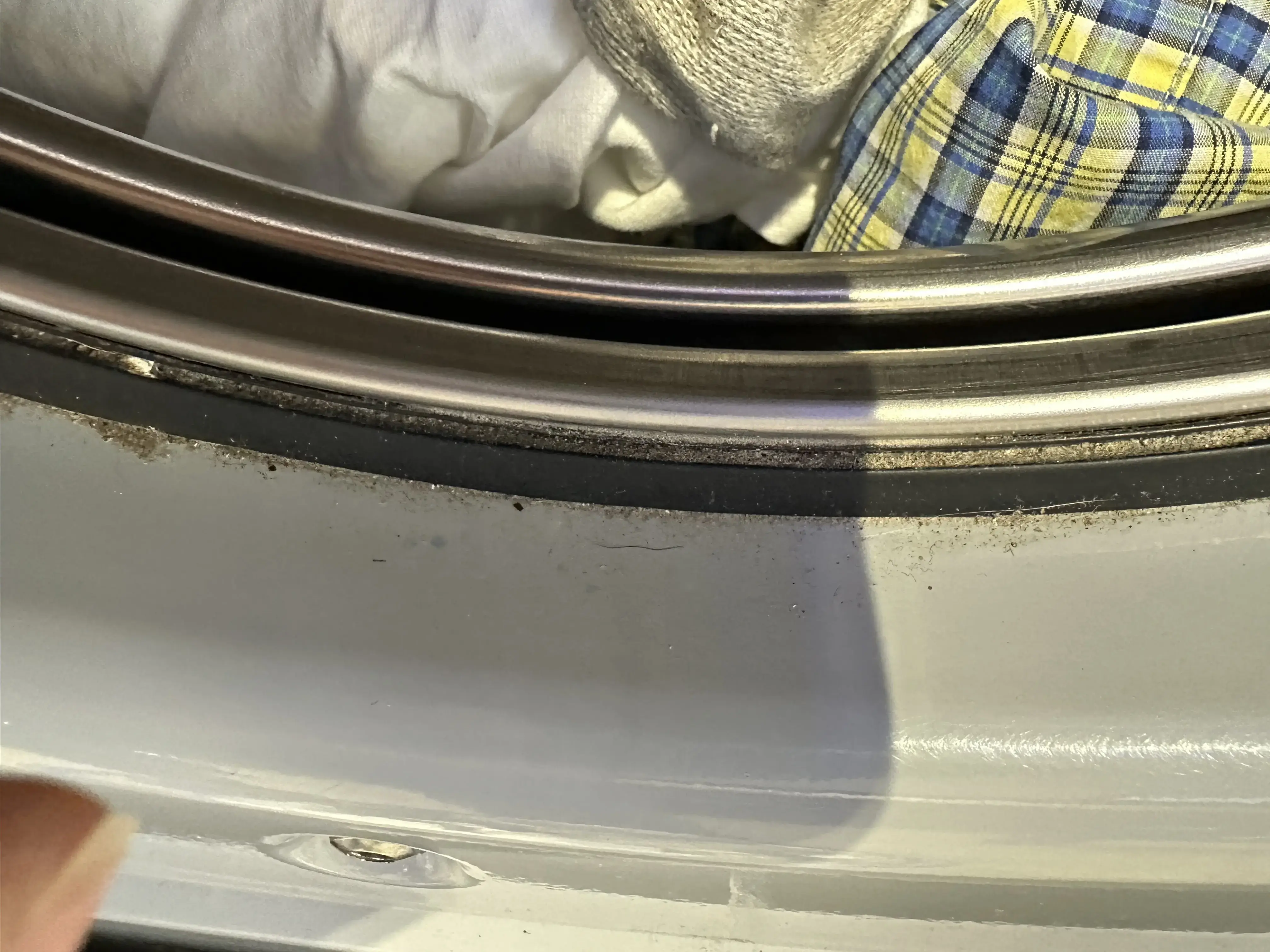 Tumble Fresh Coin Laundry - Image 14