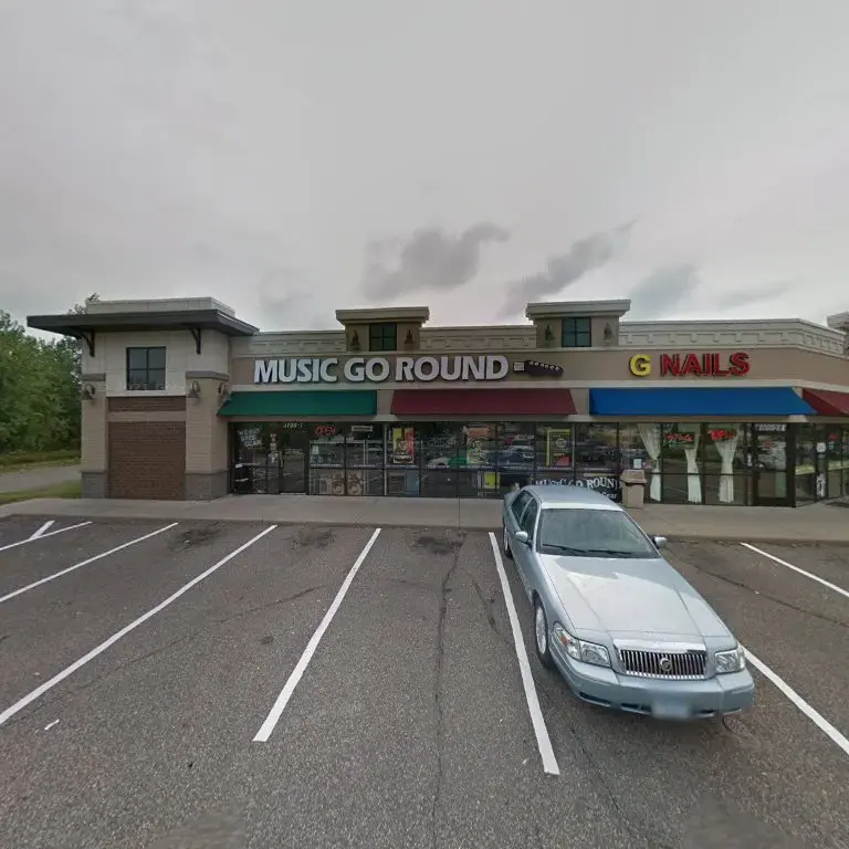 Tumble Fresh Coin Laundry - Image 2