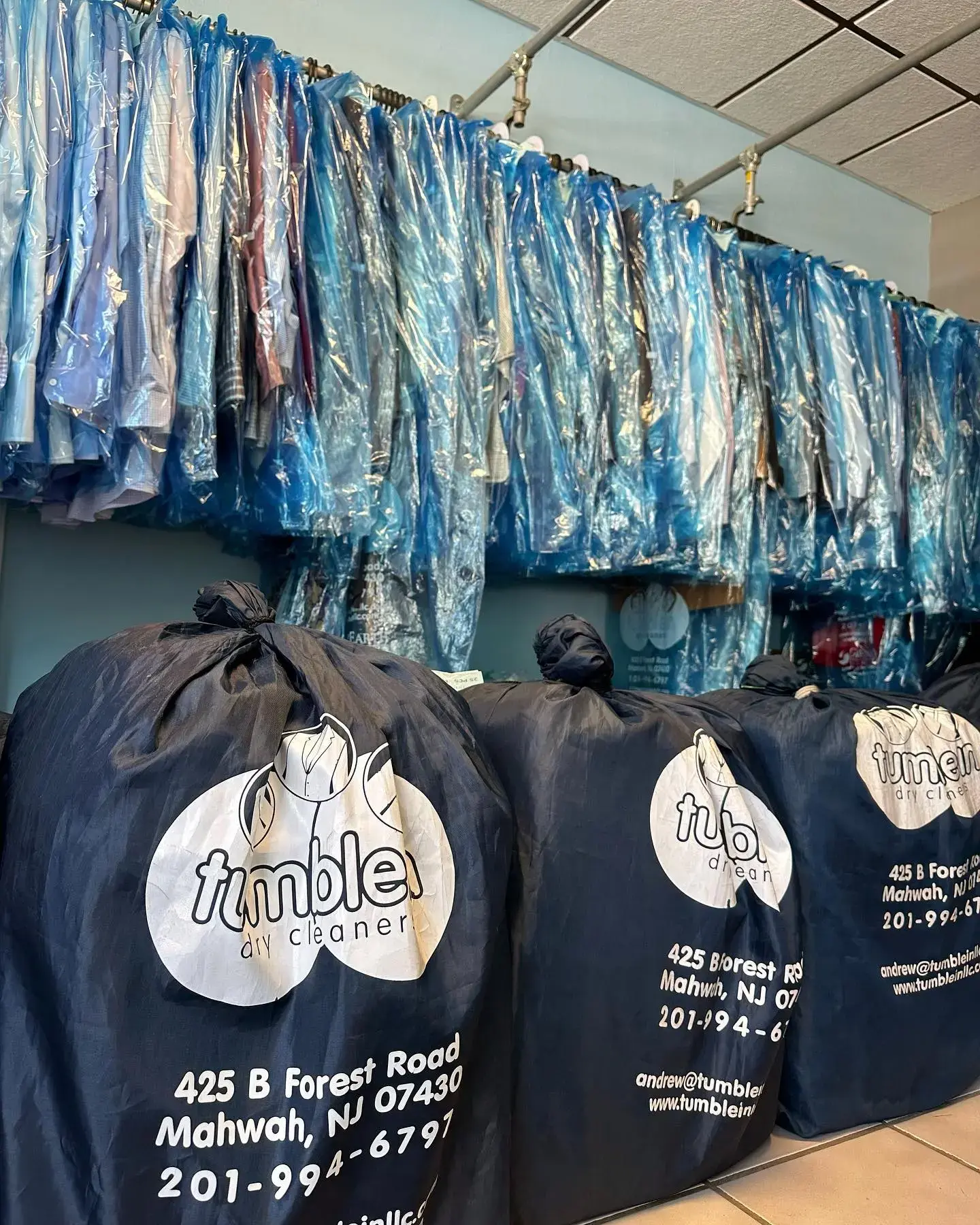 Tumble In Dry Cleaners & Laundry - Image 3