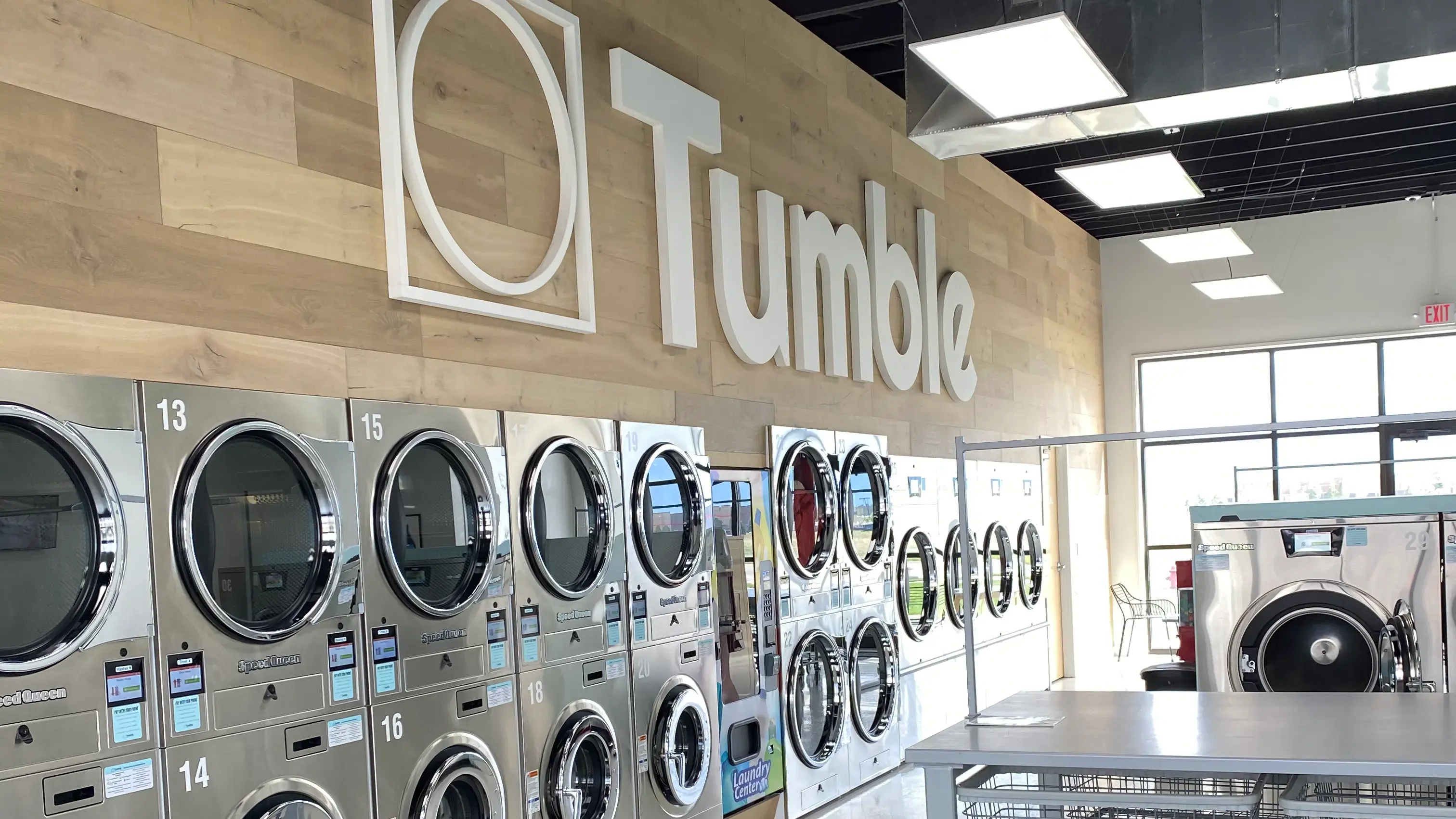 Tumble Laundry thumbnail 1