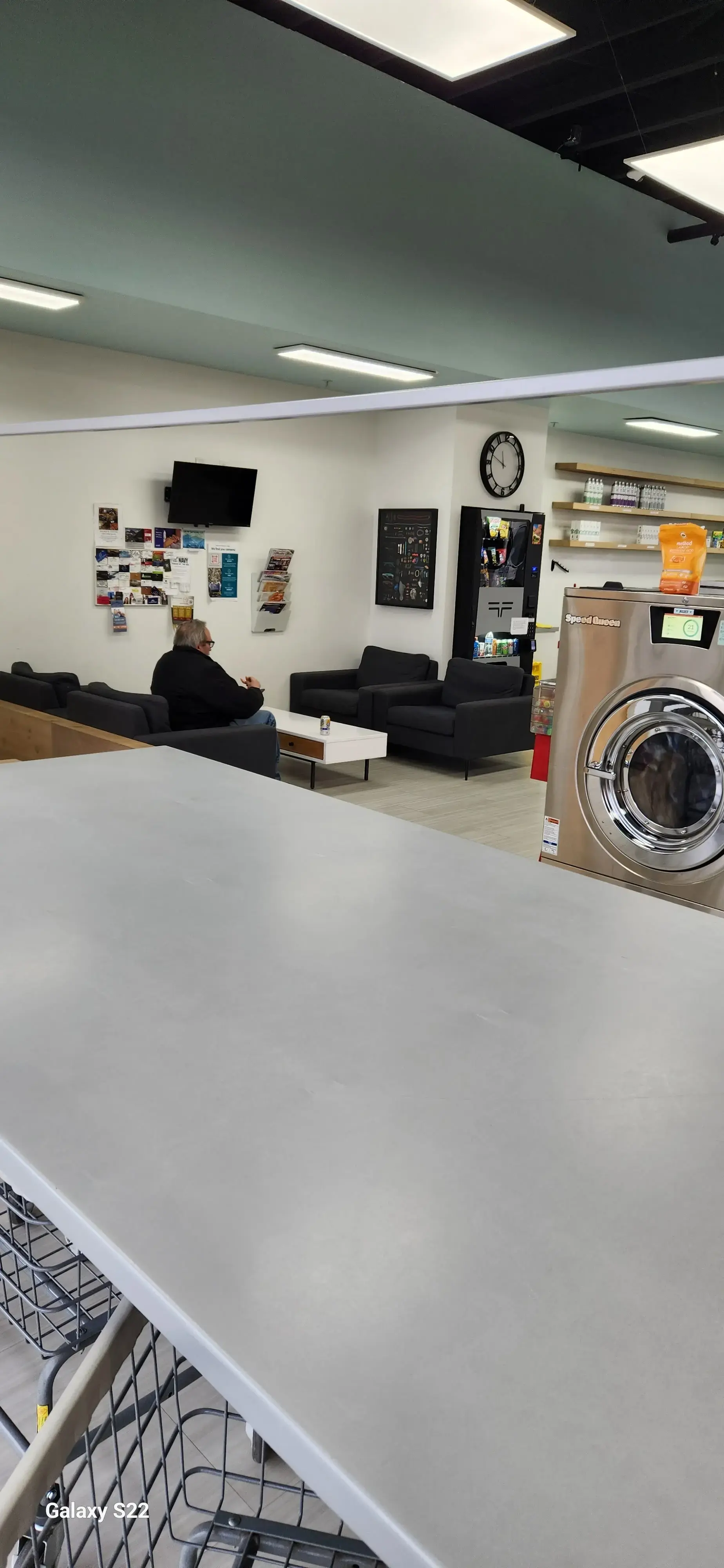Tumble Laundry - Image 18