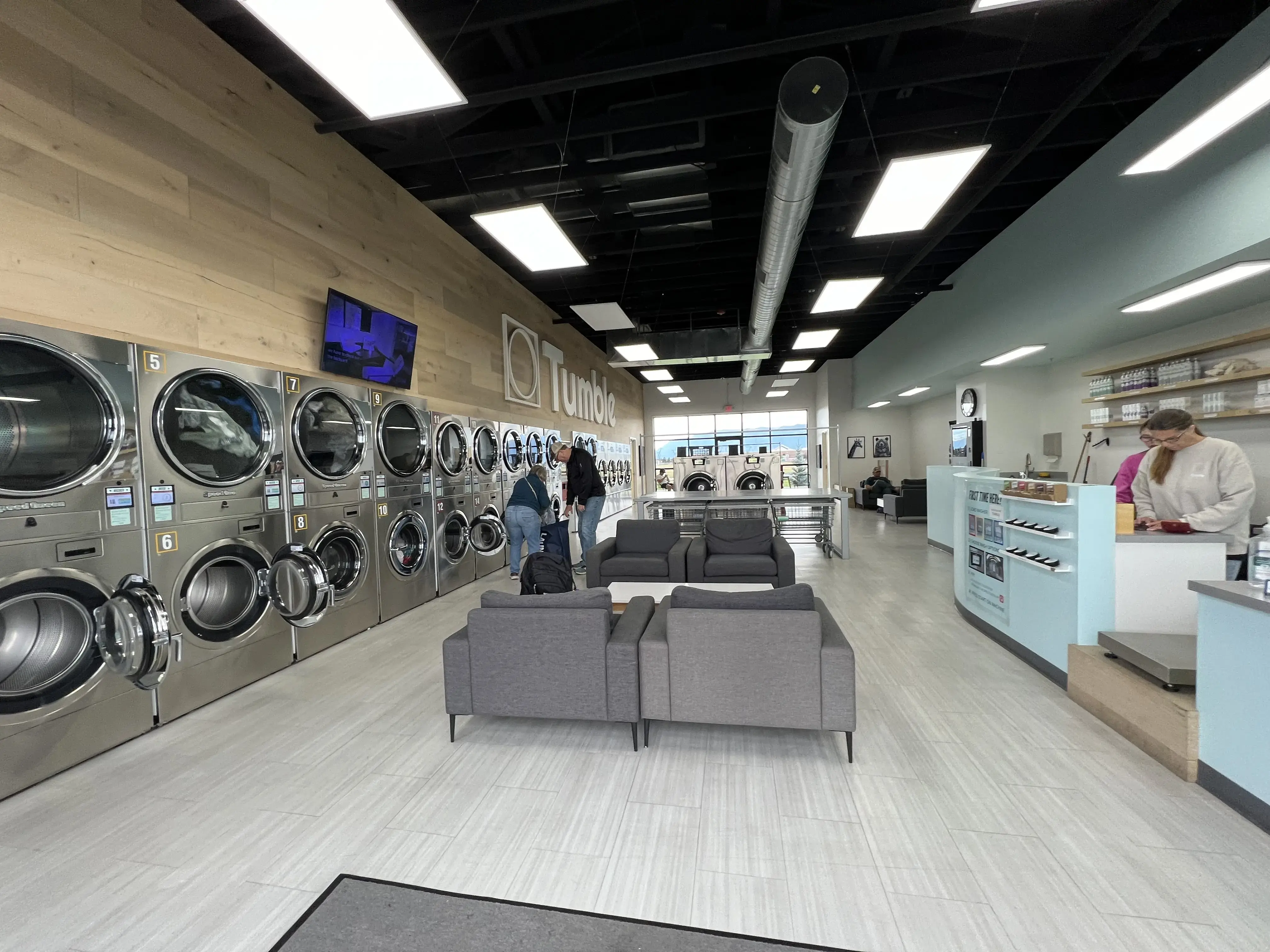 Tumble Laundry thumbnail 3
