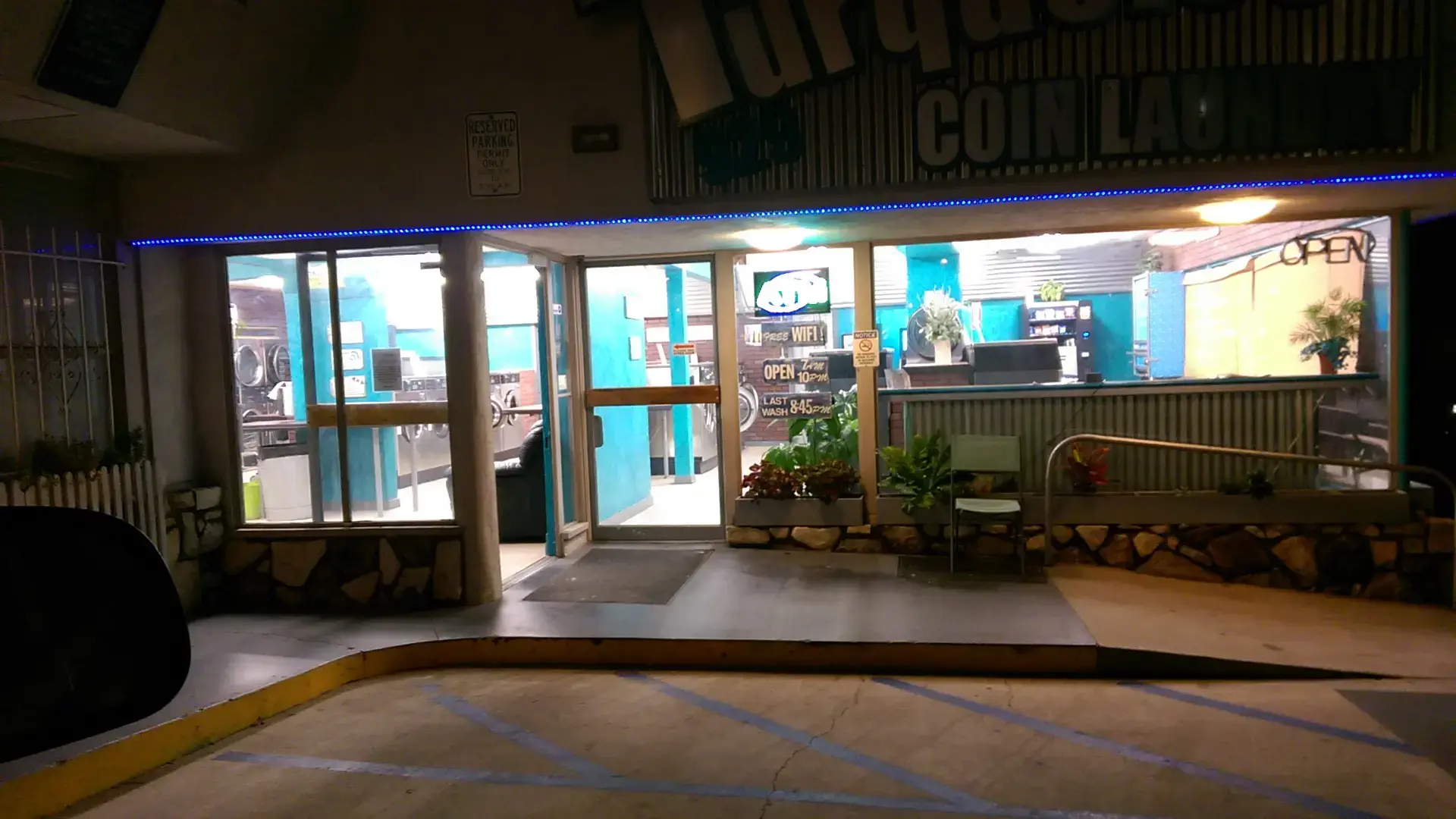 Turquoise Bubbles (formerly Turquoise St. Laundry) thumbnail 12