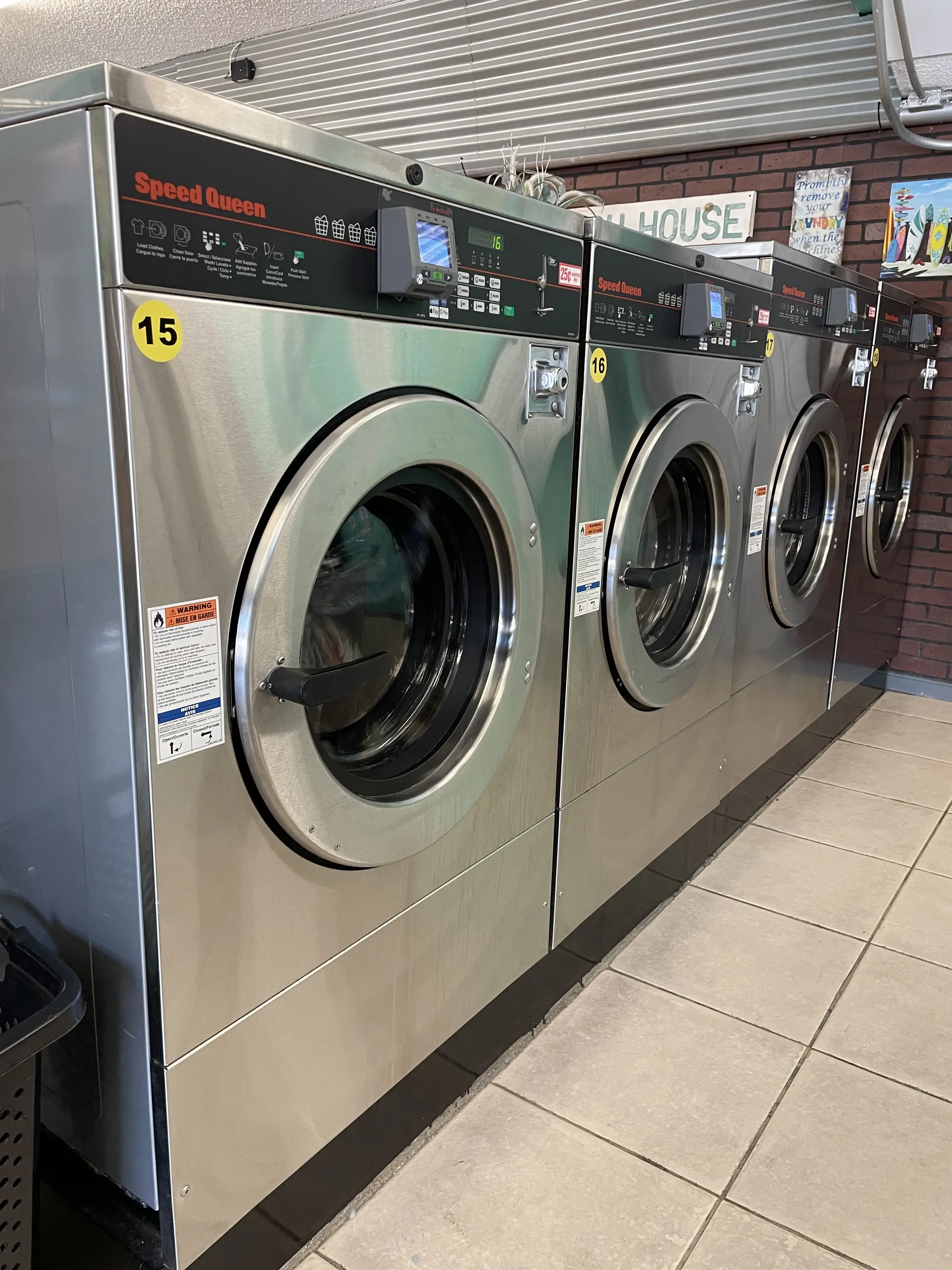 Turquoise Bubbles (formerly Turquoise St. Laundry) thumbnail 2