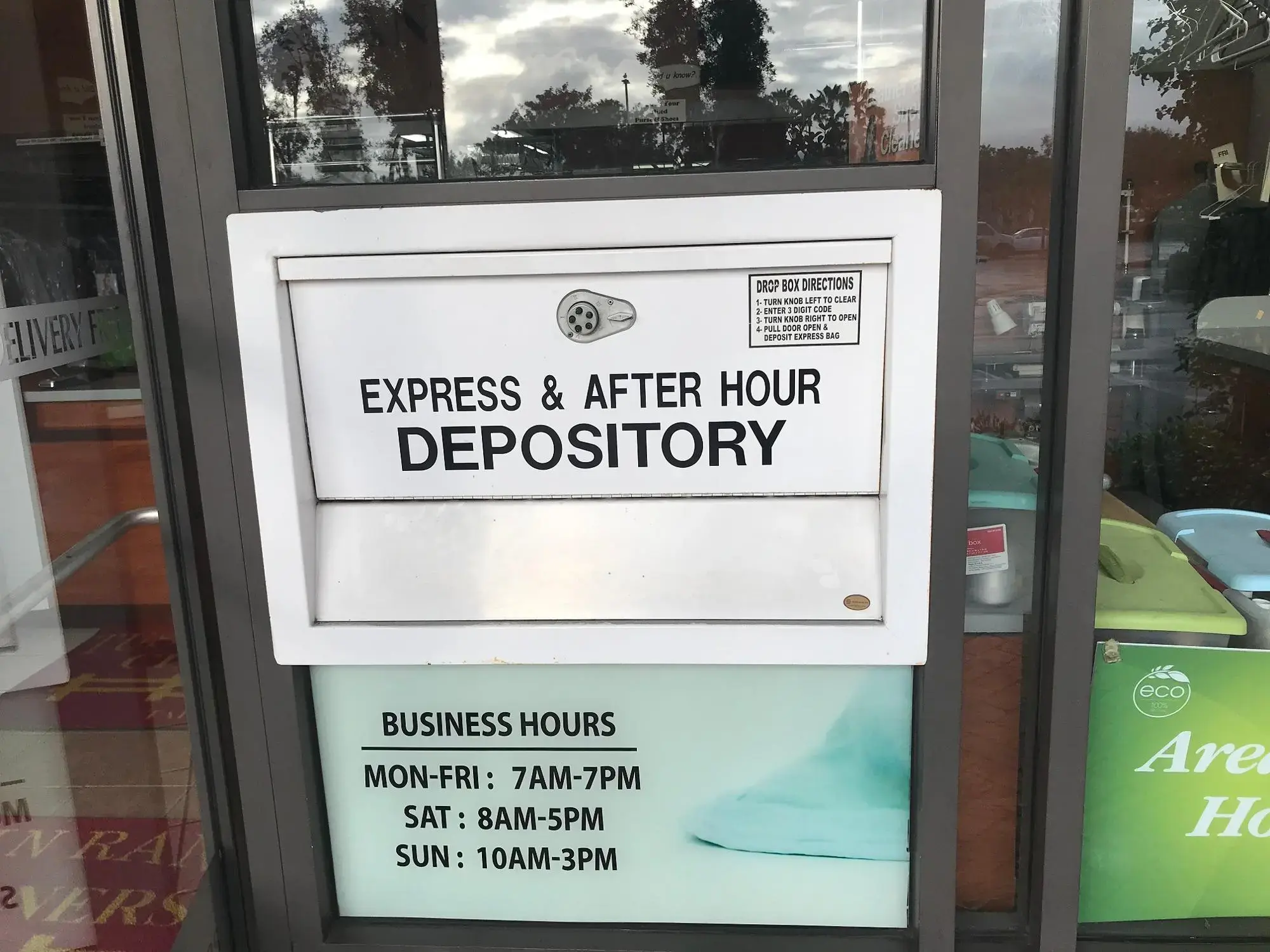 Tustin Ranch Cleaners thumbnail 10