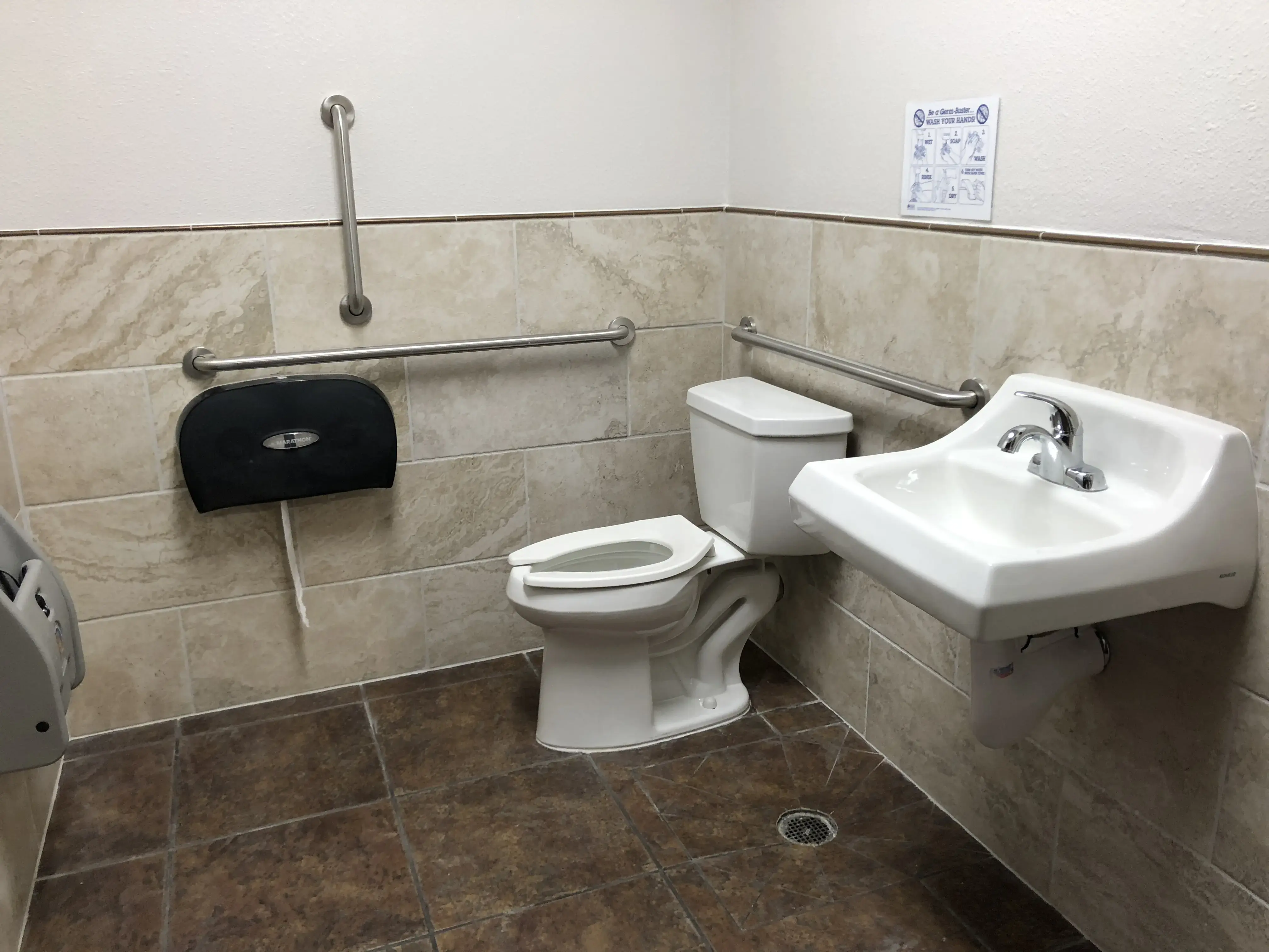 Twin City Laundry - Image 11