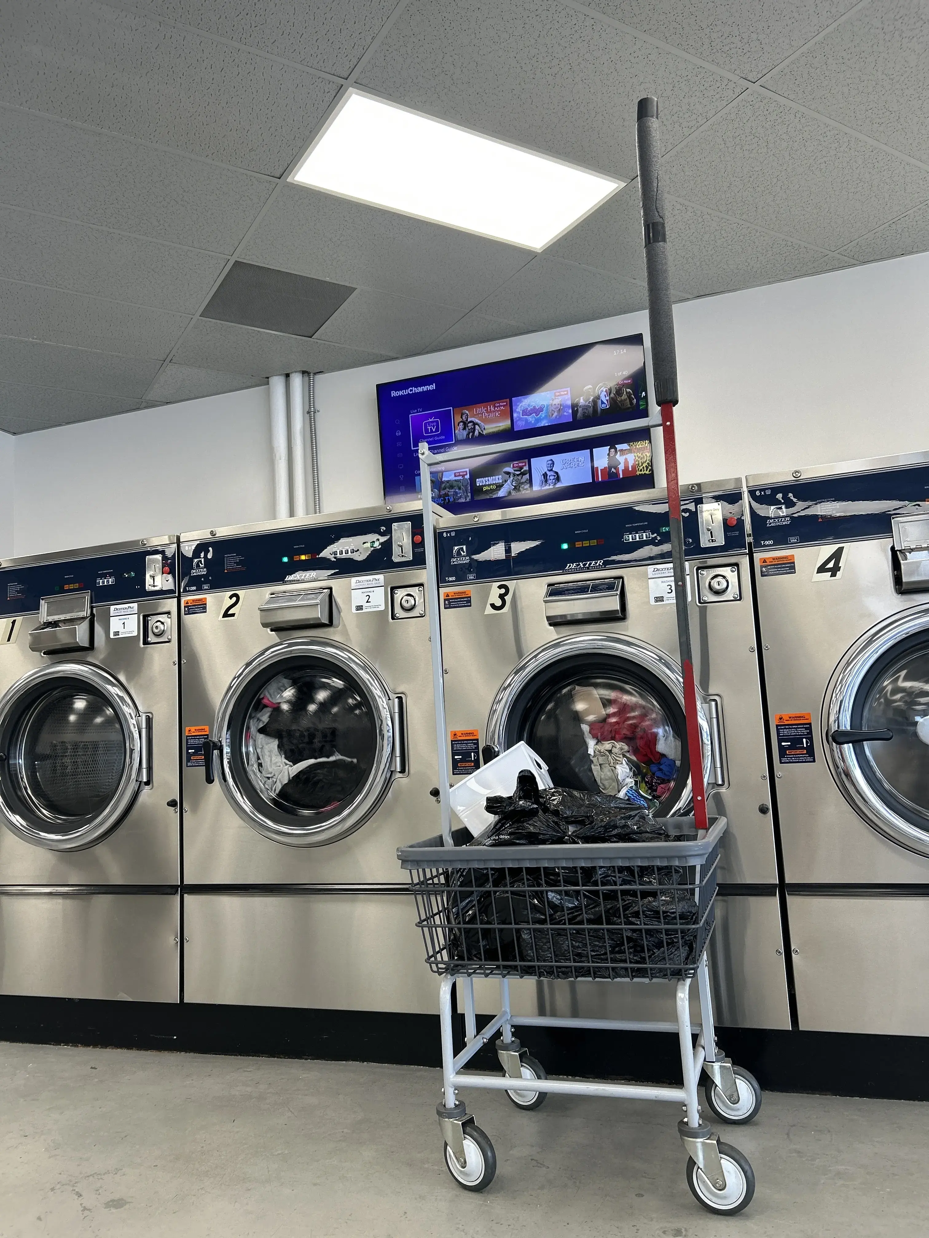 Twist & Turn Laundromat Services LLC thumbnail 10
