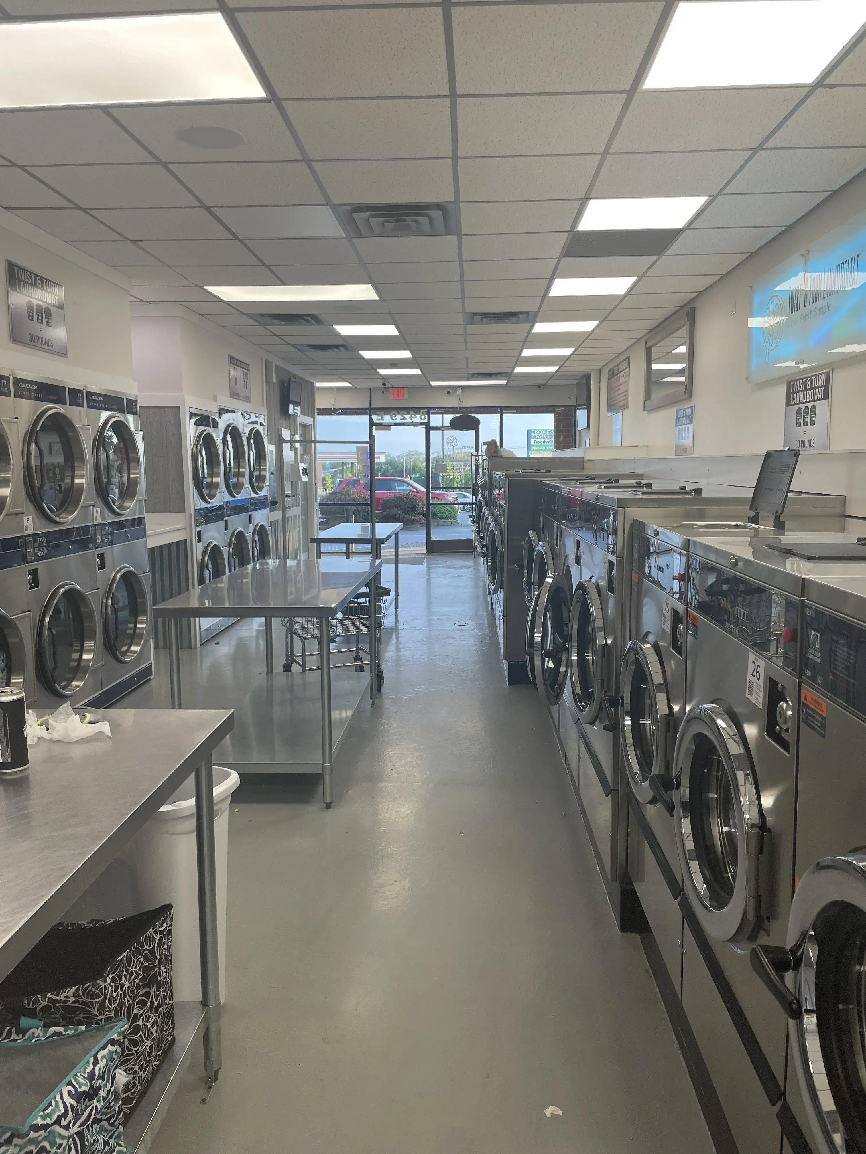 Twist & Turn Laundromat Services LLC thumbnail 2