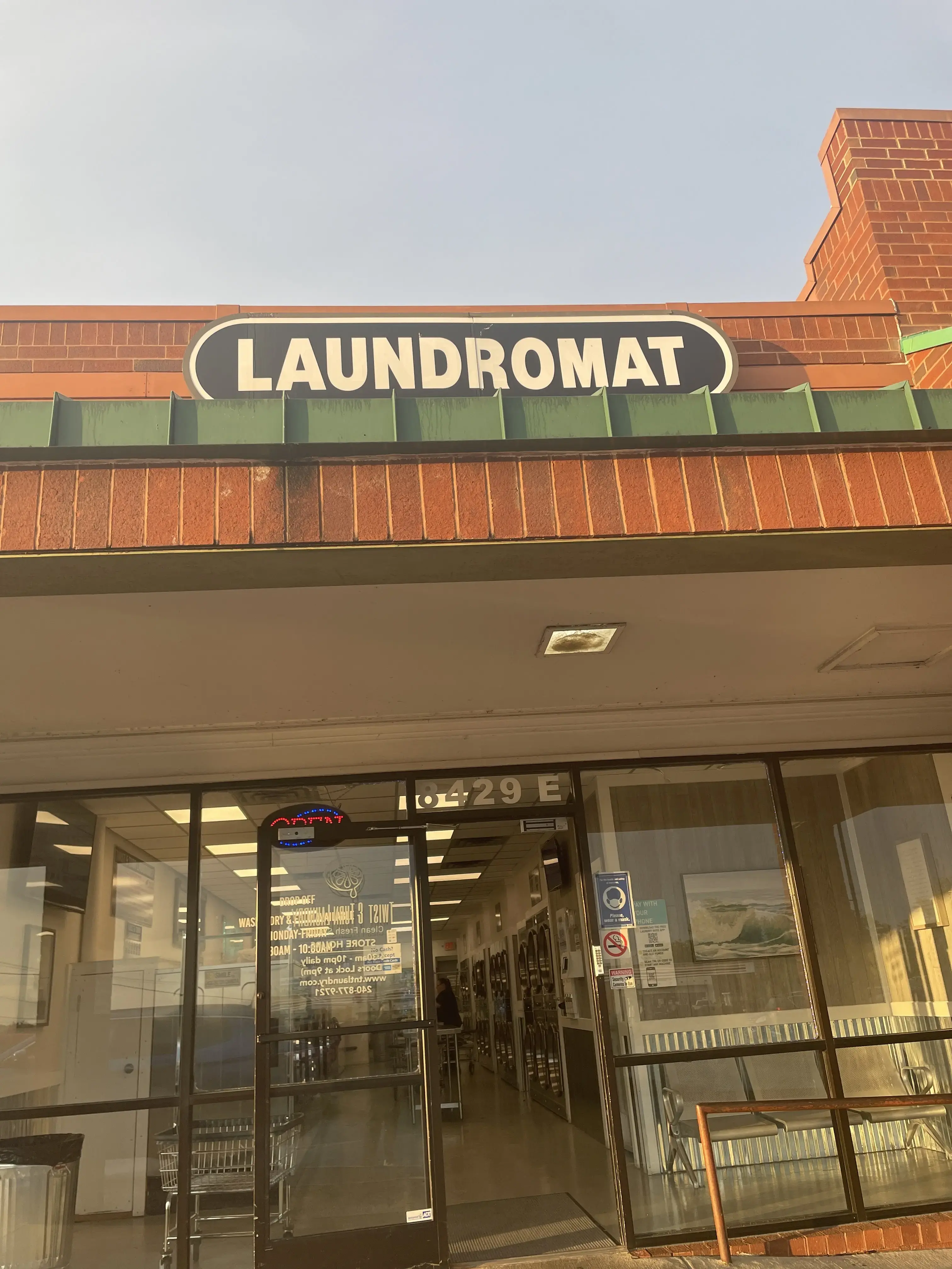 Twist & Turn Laundromat Services LLC thumbnail 16