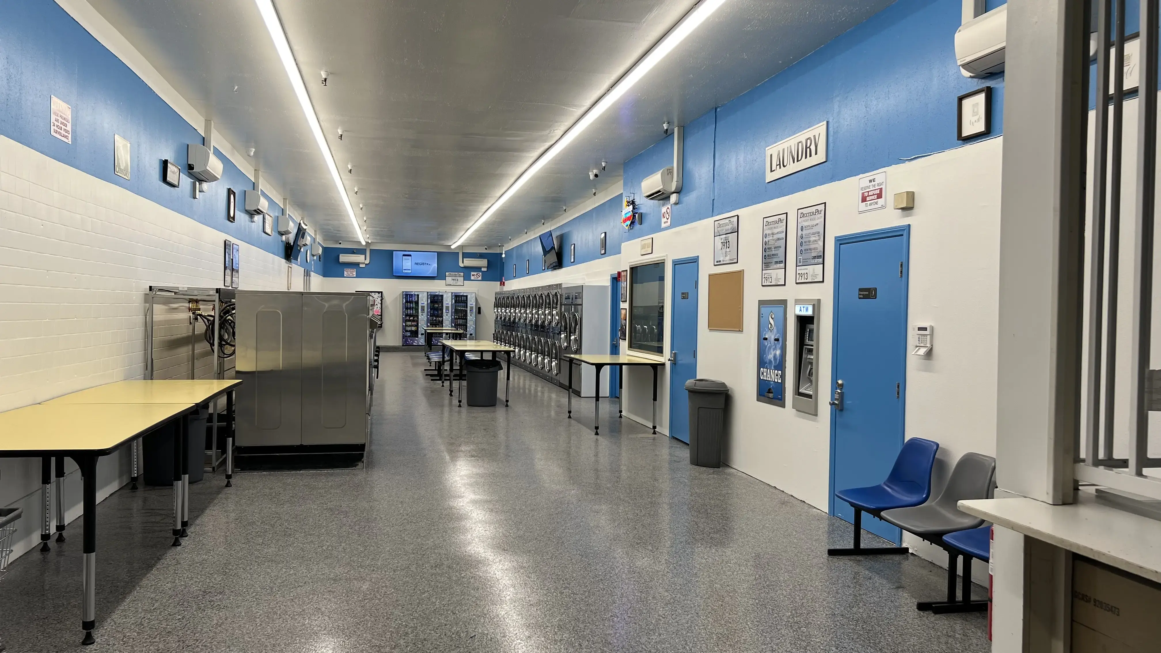 Two Boys Laundromat thumbnail 11