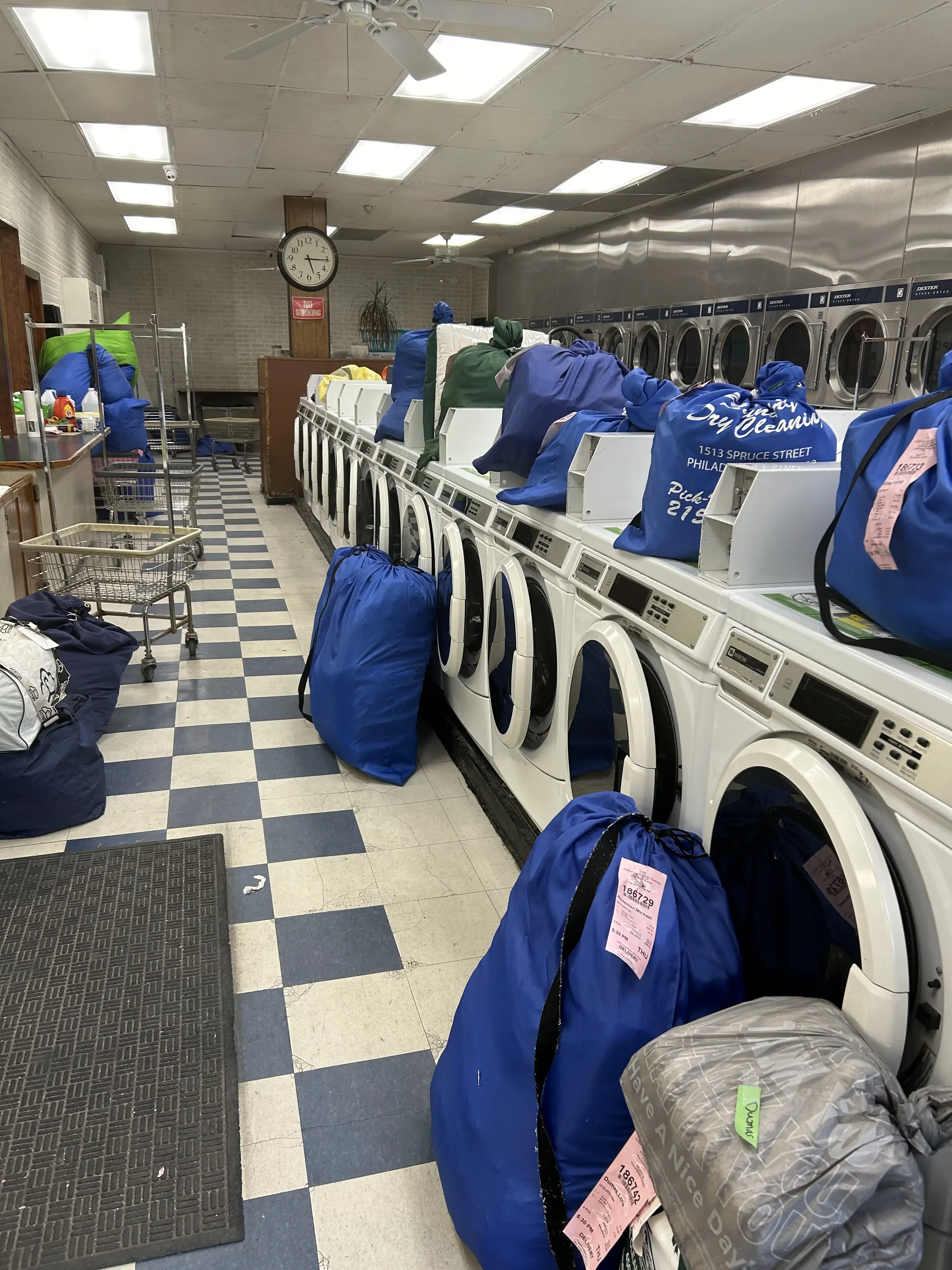 U-Do-It Laundry & Dry Cleaning - Image 16