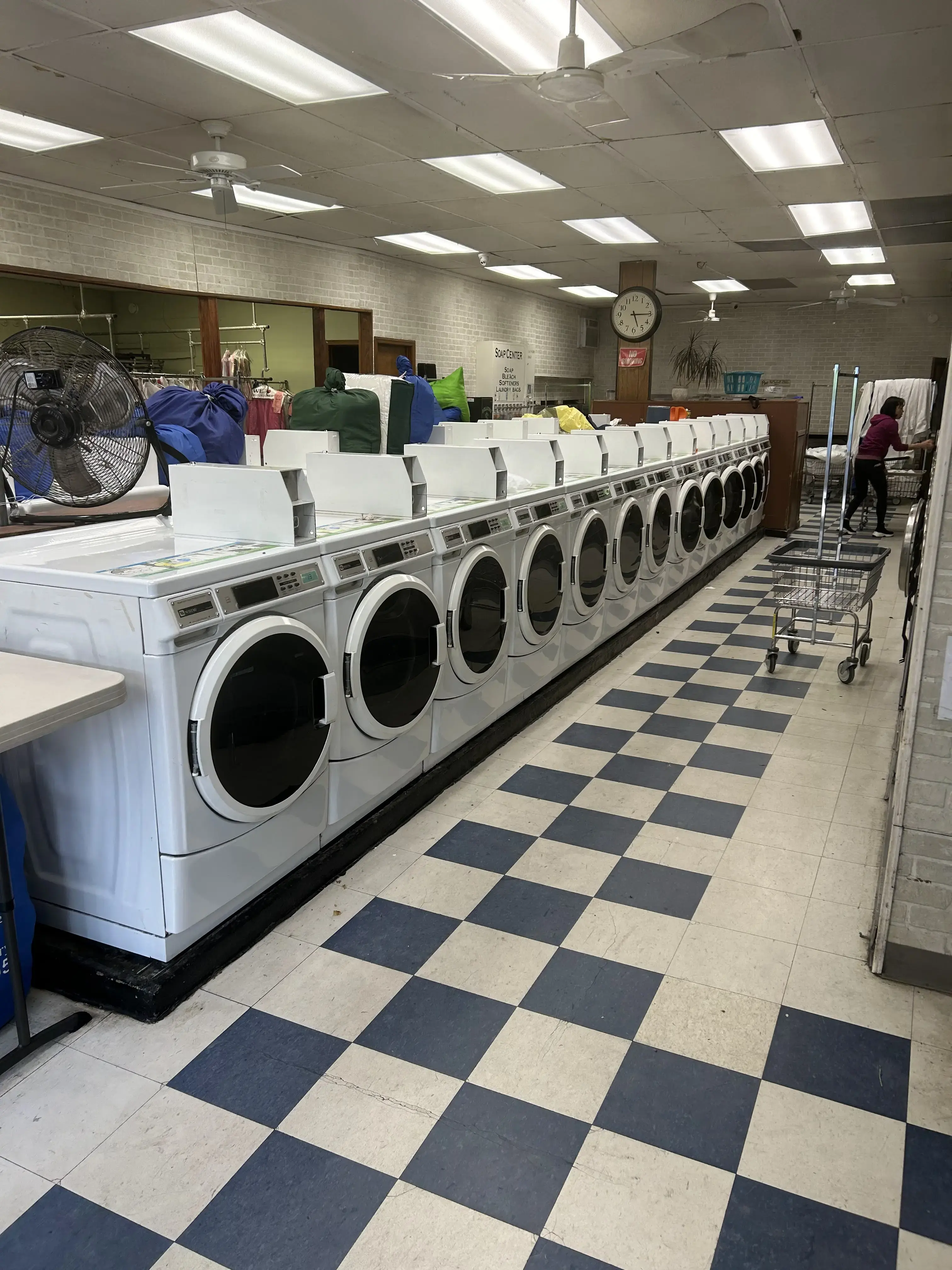 U-Do-It Laundry & Dry Cleaning location