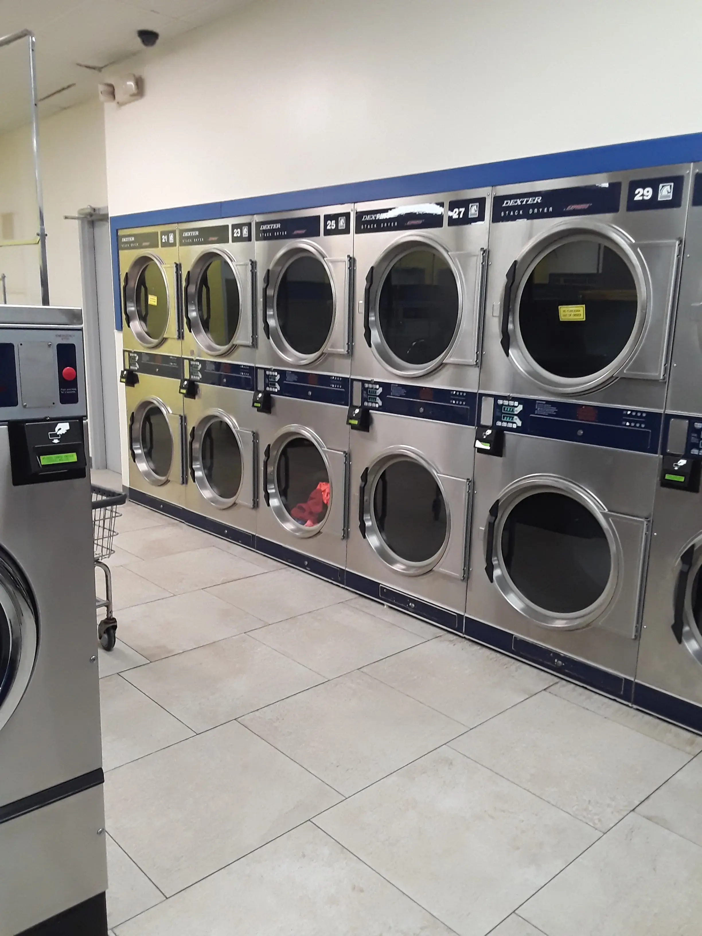 Ultra Lavanderia thumbnail 20